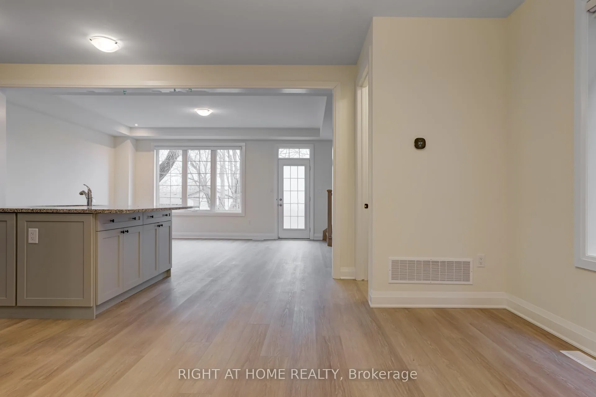 Photo 10 of 3242 Chimney Swift Crescent, Pickering, Rural Pickering — HOMEH