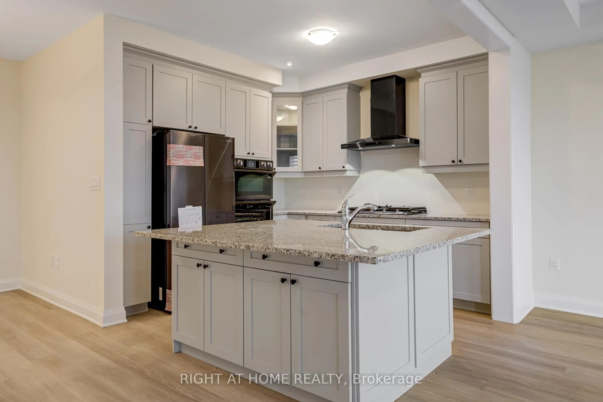 Photo 15 of 3242 Chimney Swift Crescent, Pickering, Rural Pickering — HOMEH