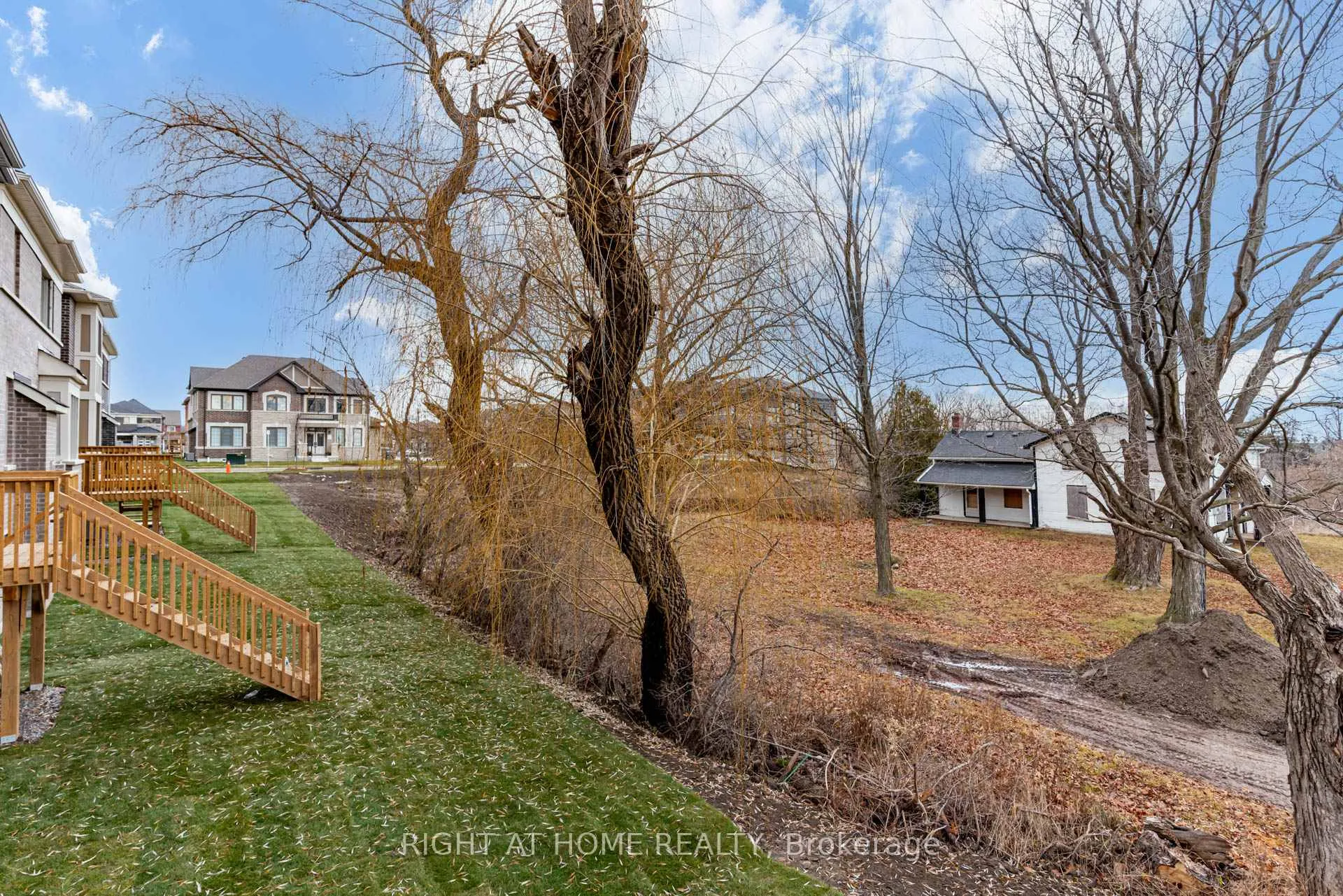 Photo 34 of 3242 Chimney Swift Crescent, Pickering, Rural Pickering — HOMEH