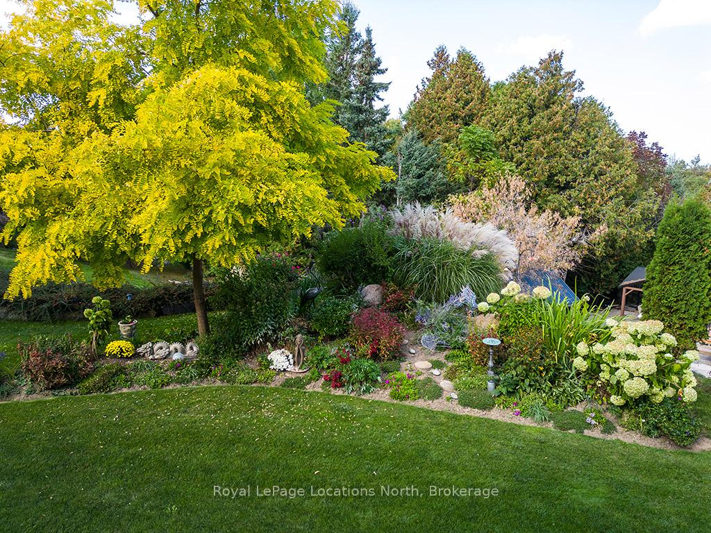 Photo 14 of 134 Louisa Street E, Blue Mountains — HOMEH