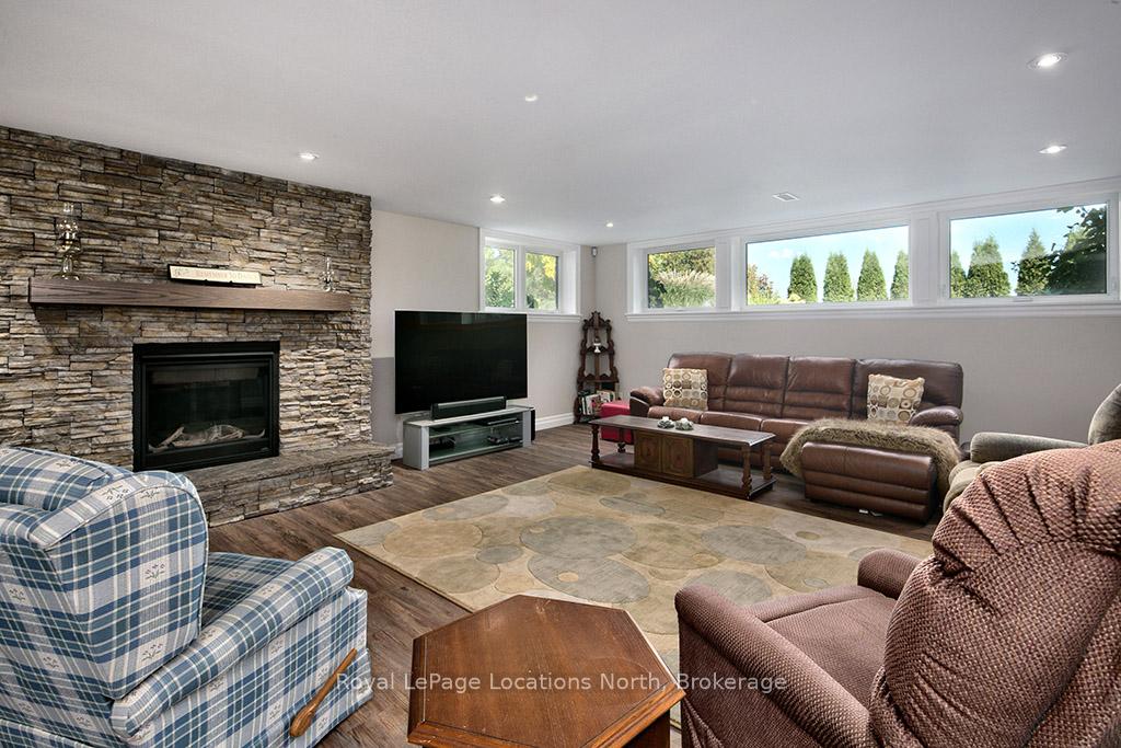Photo 23 of 134 Louisa Street E, Blue Mountains — HOMEH