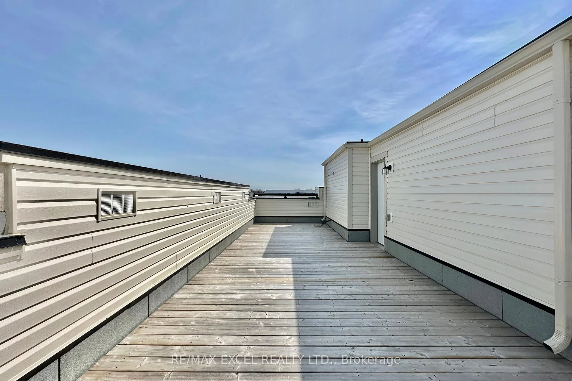Photo 35 of 28 Alan Francis Lane, Markham, Cachet — HOMEH