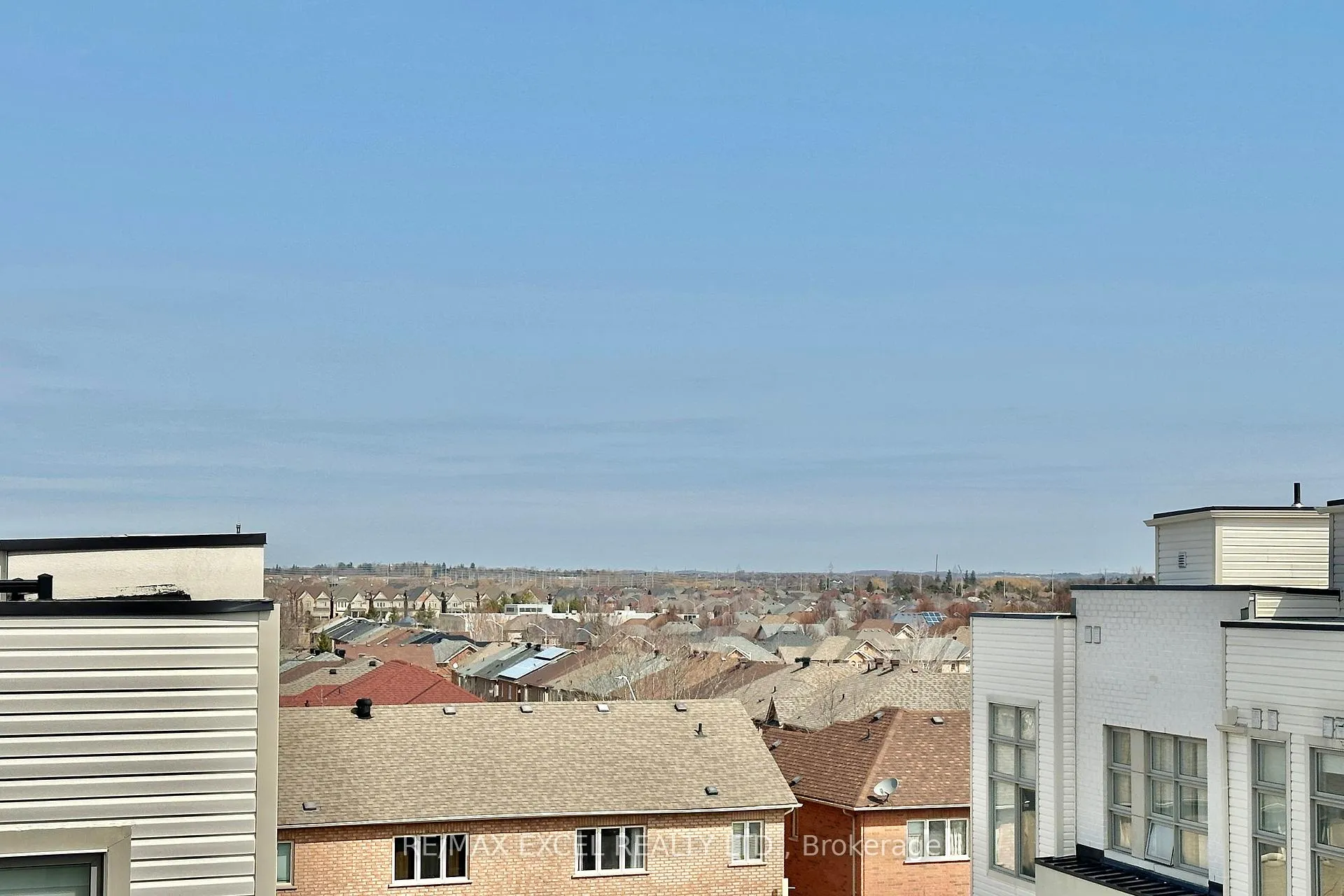 Photo 36 of 28 Alan Francis Lane, Markham, Cachet — HOMEH