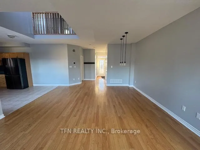 Photo 6 of 1913 Emerald Court, Innisfil, Alcona — HOMEH