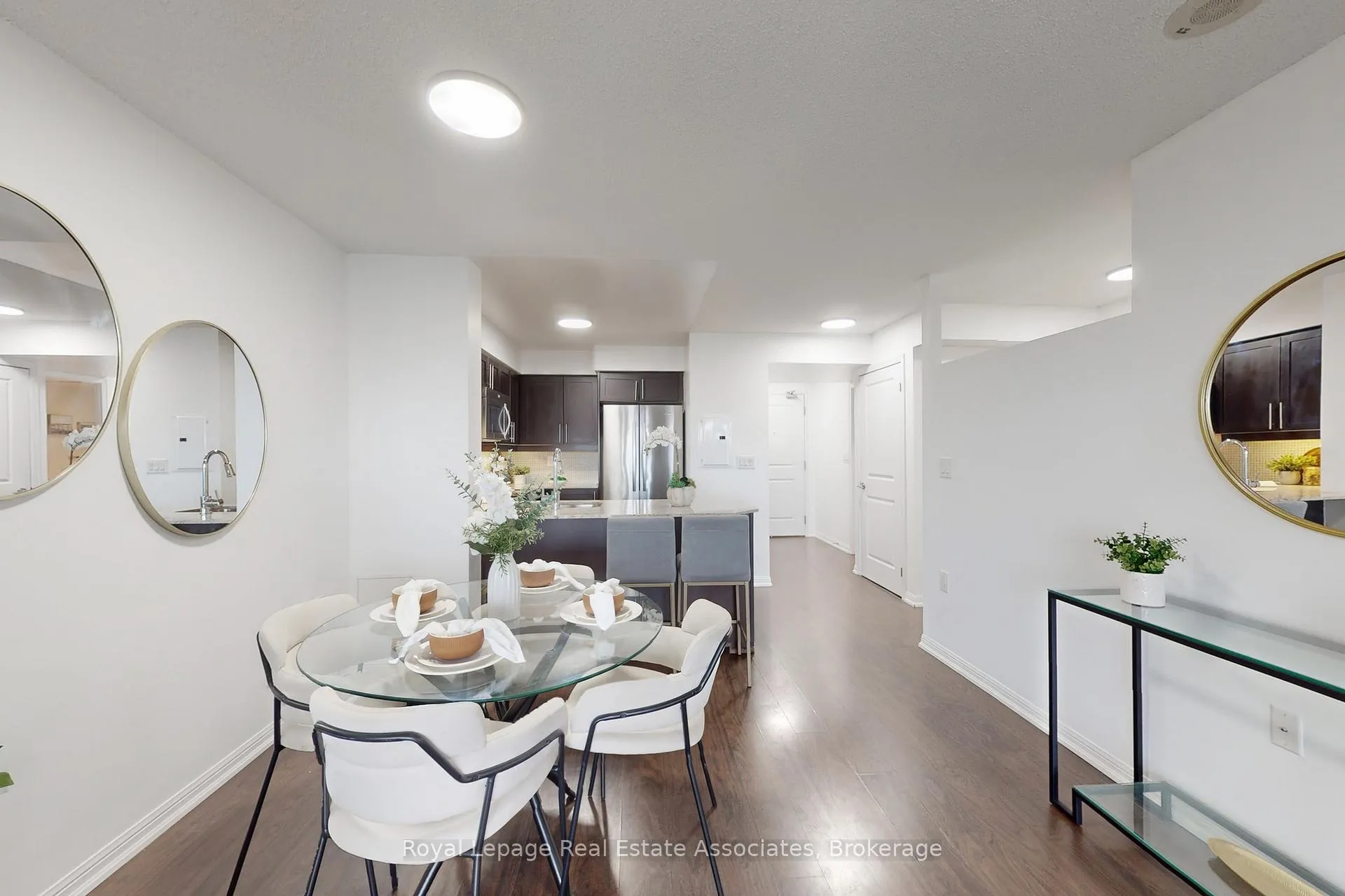 Photo 10 of Unit 2113, 125 Western Battery Road, Toronto, Niagara — HOMEH