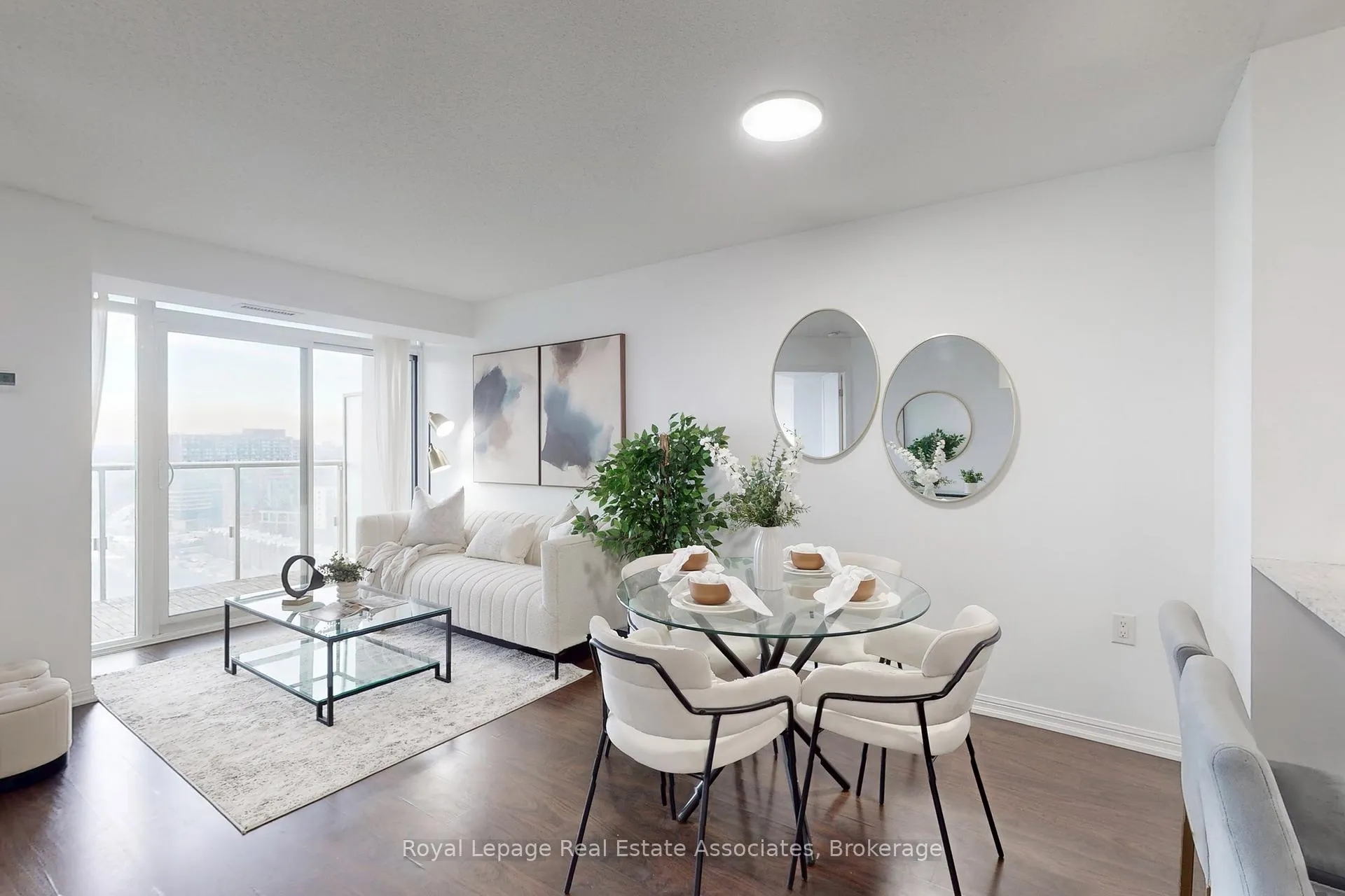 Photo 11 of Unit 2113, 125 Western Battery Road, Toronto, Niagara — HOMEH