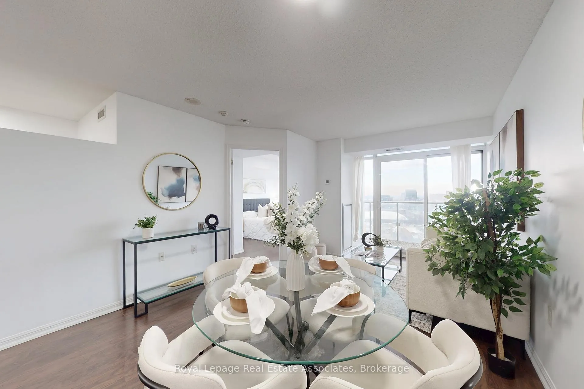 Photo 13 of Unit 2113, 125 Western Battery Road, Toronto, Niagara — HOMEH