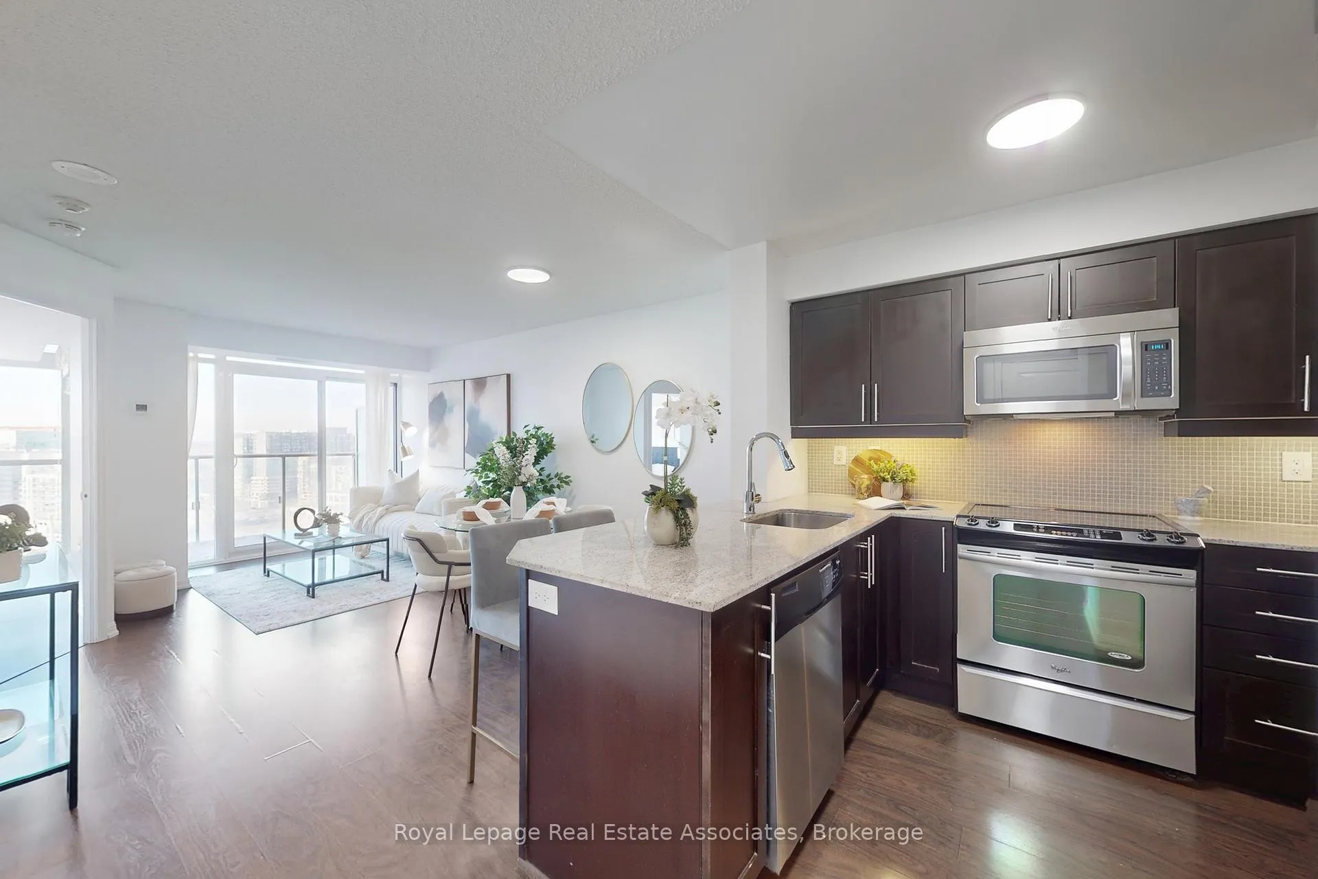 Photo 15 of Unit 2113, 125 Western Battery Road, Toronto, Niagara — HOMEH