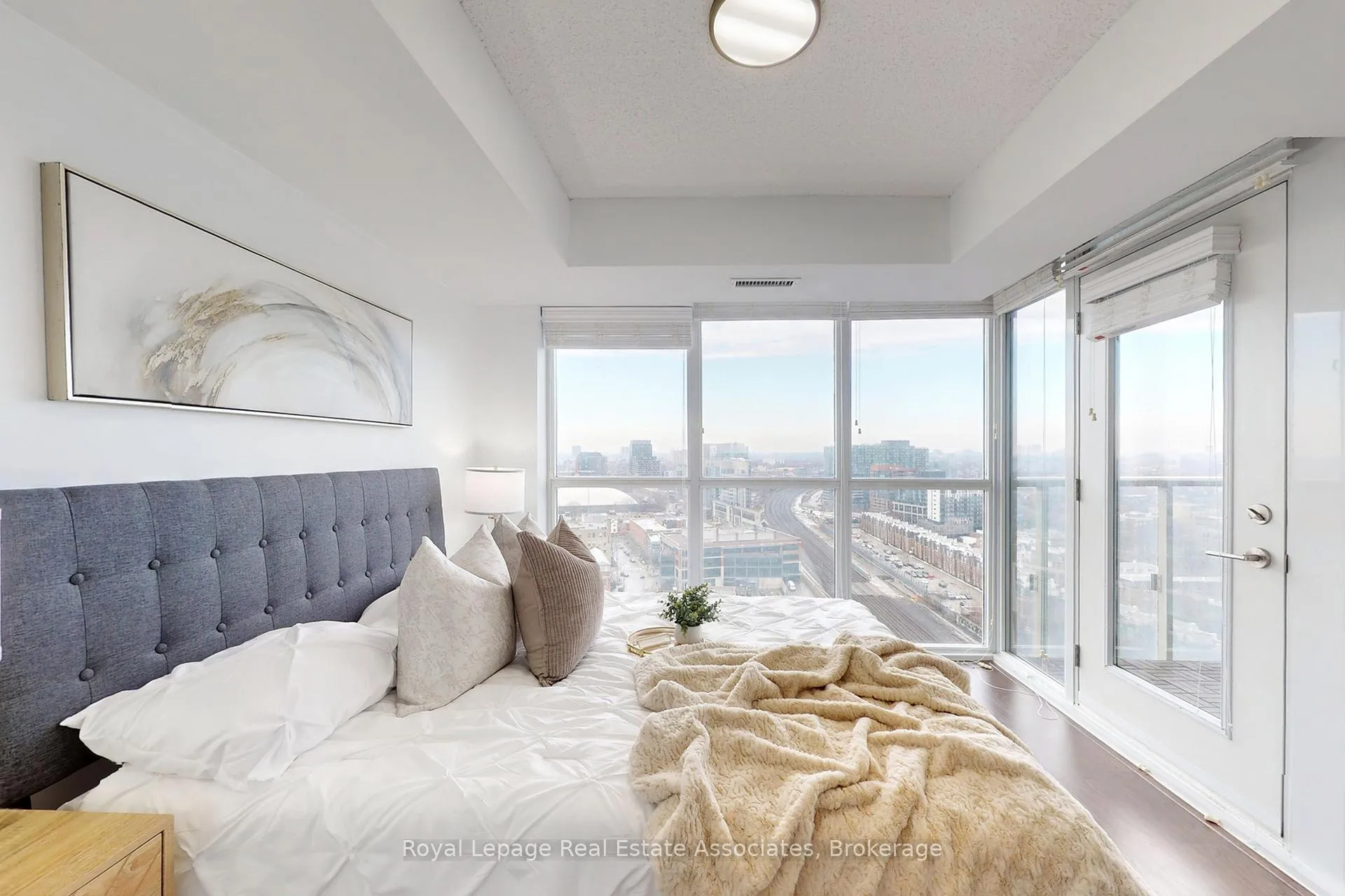 Photo 20 of Unit 2113, 125 Western Battery Road, Toronto, Niagara — HOMEH