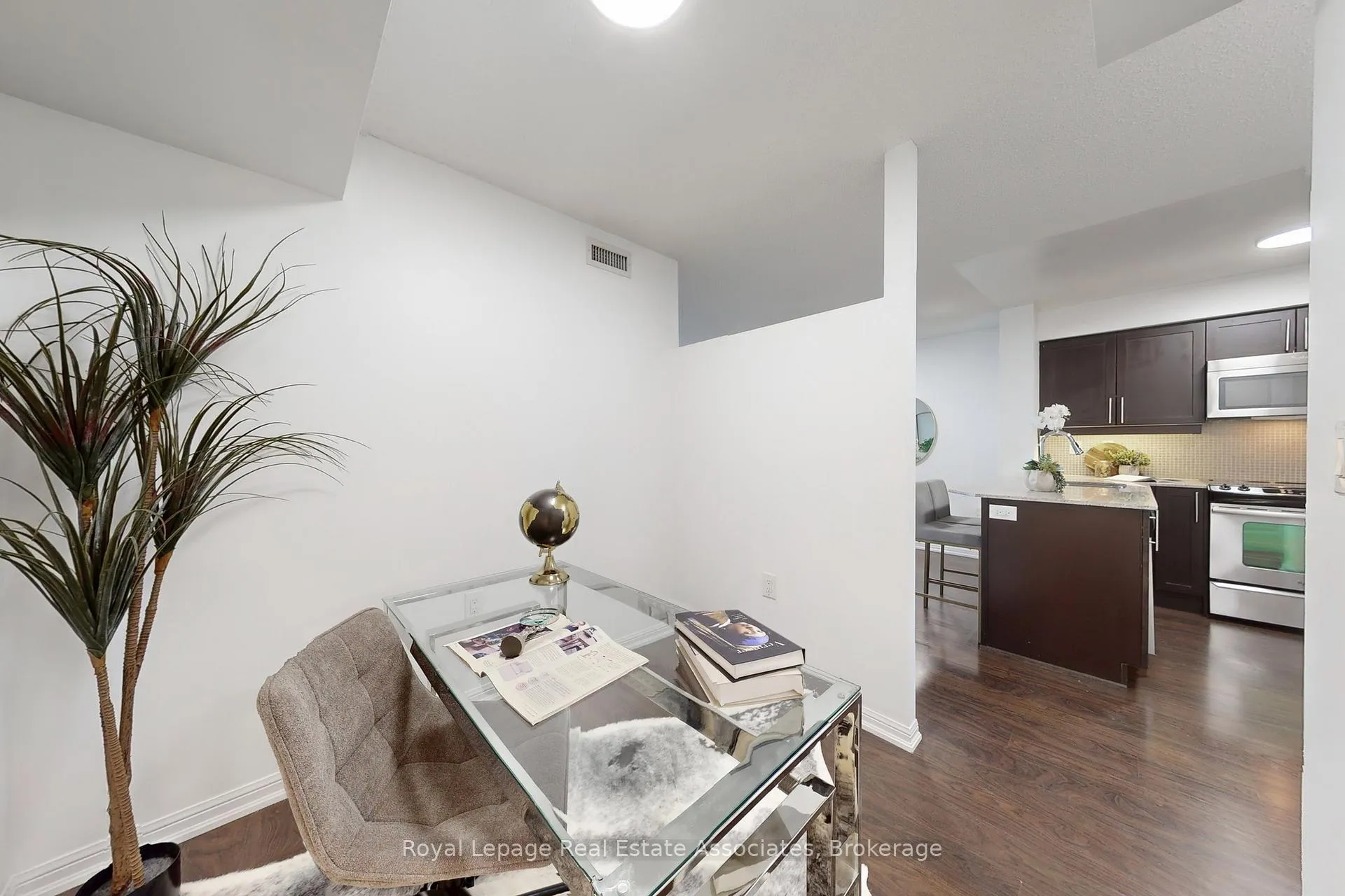 Photo 29 of Unit 2113, 125 Western Battery Road, Toronto, Niagara — HOMEH
