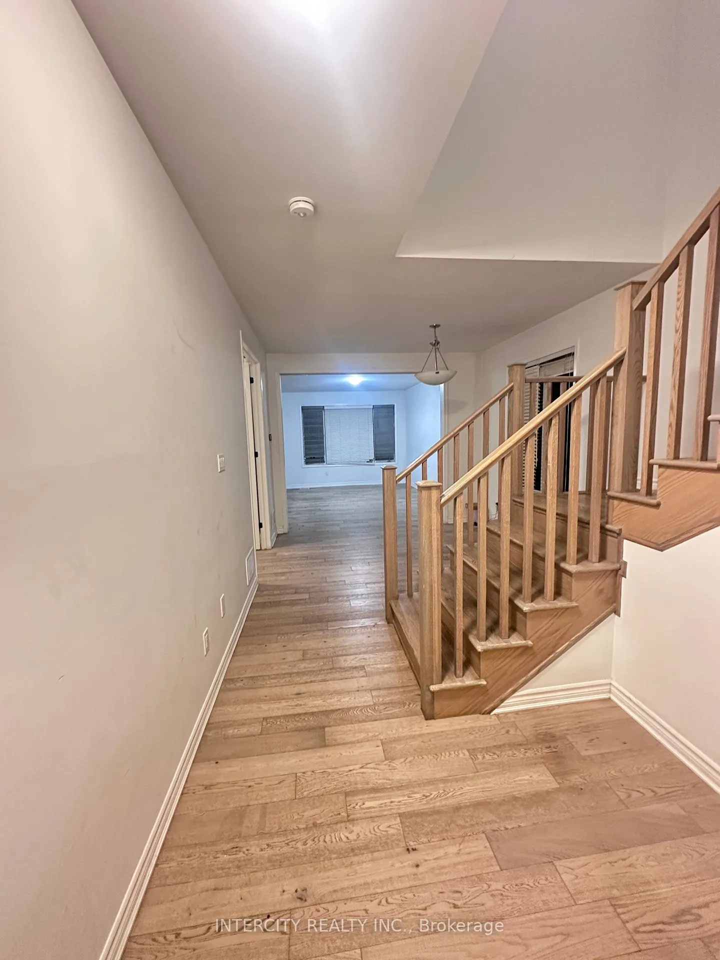 Photo 6 of 181 Forestwalk Street, Kitchener — HOMEH