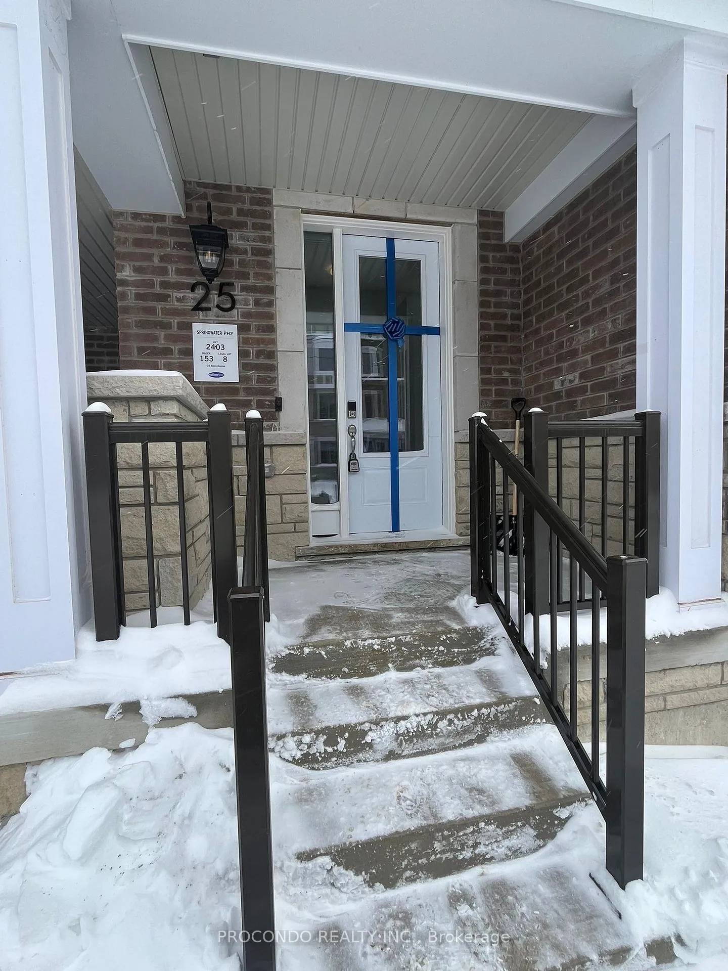 Photo 2 of 25 Avani Avenue, Markham, Rural Markham — HOMEH