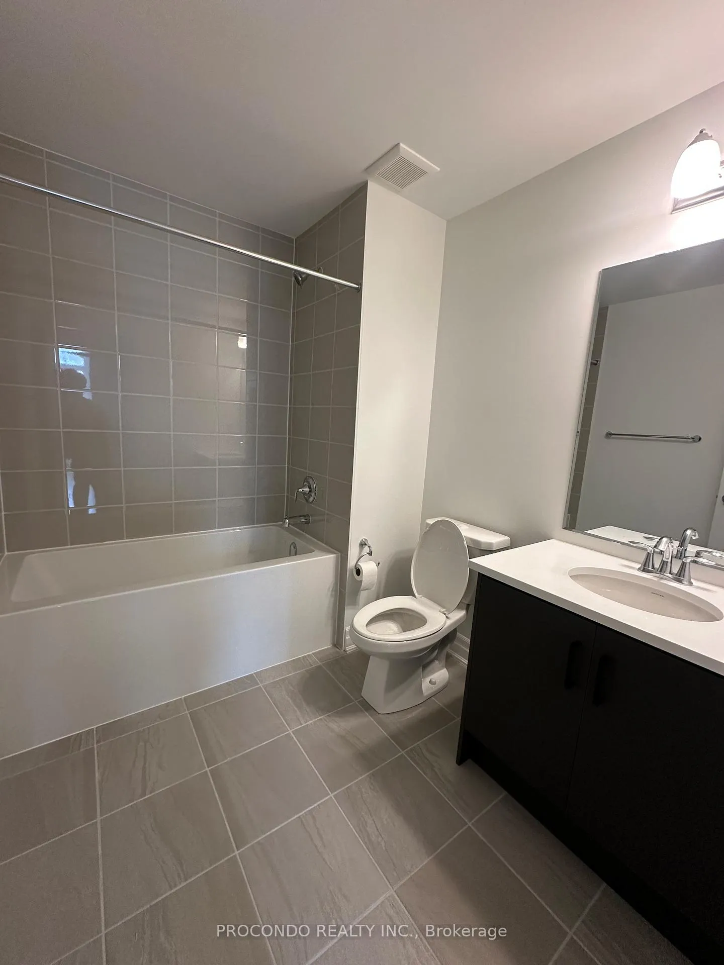 Photo 9 of 25 Avani Avenue, Markham, Rural Markham — HOMEH