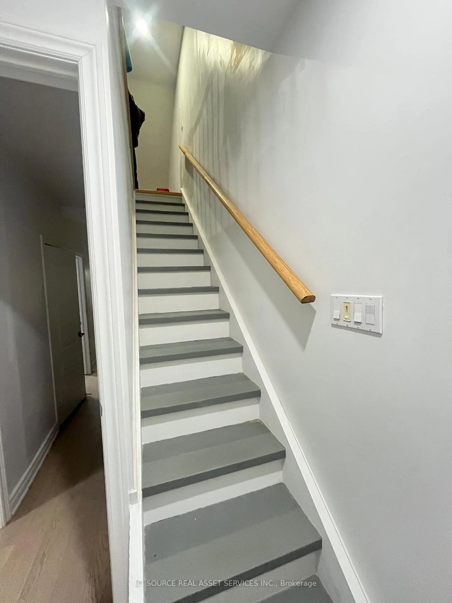 Photo 21 of Unit 2, 127 Borden Street, Toronto, University — HOMEH
