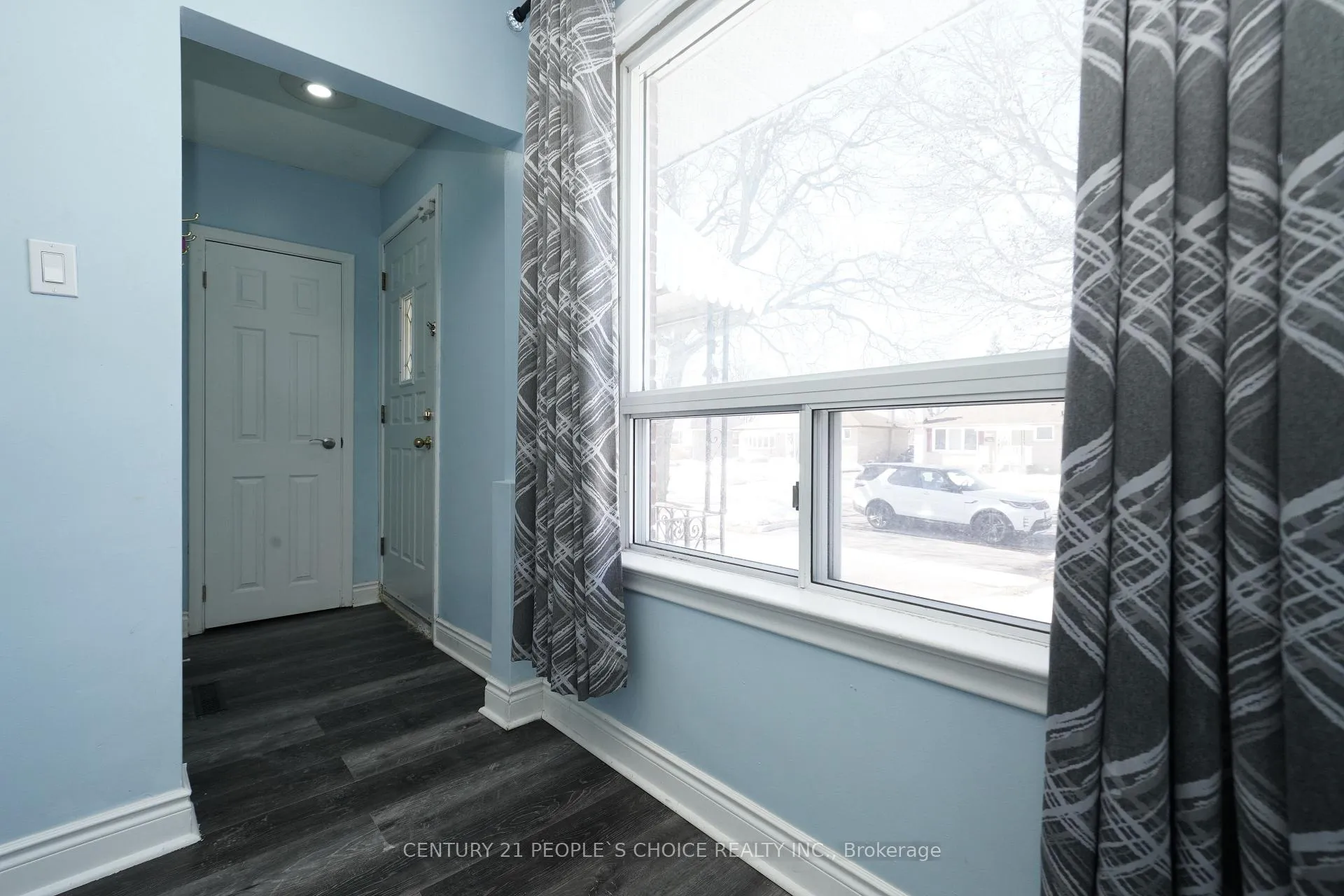 Photo 15 of Unit Upper, 259 Baldwin Street, Oshawa, Donevan — HOMEH