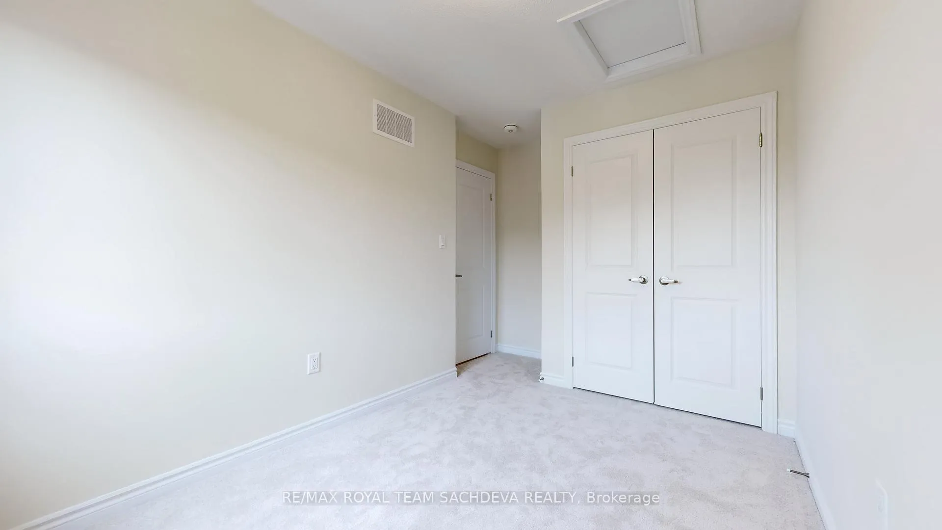Photo 26 of 2 Malone Lane, Clarington, Courtice — HOMEH