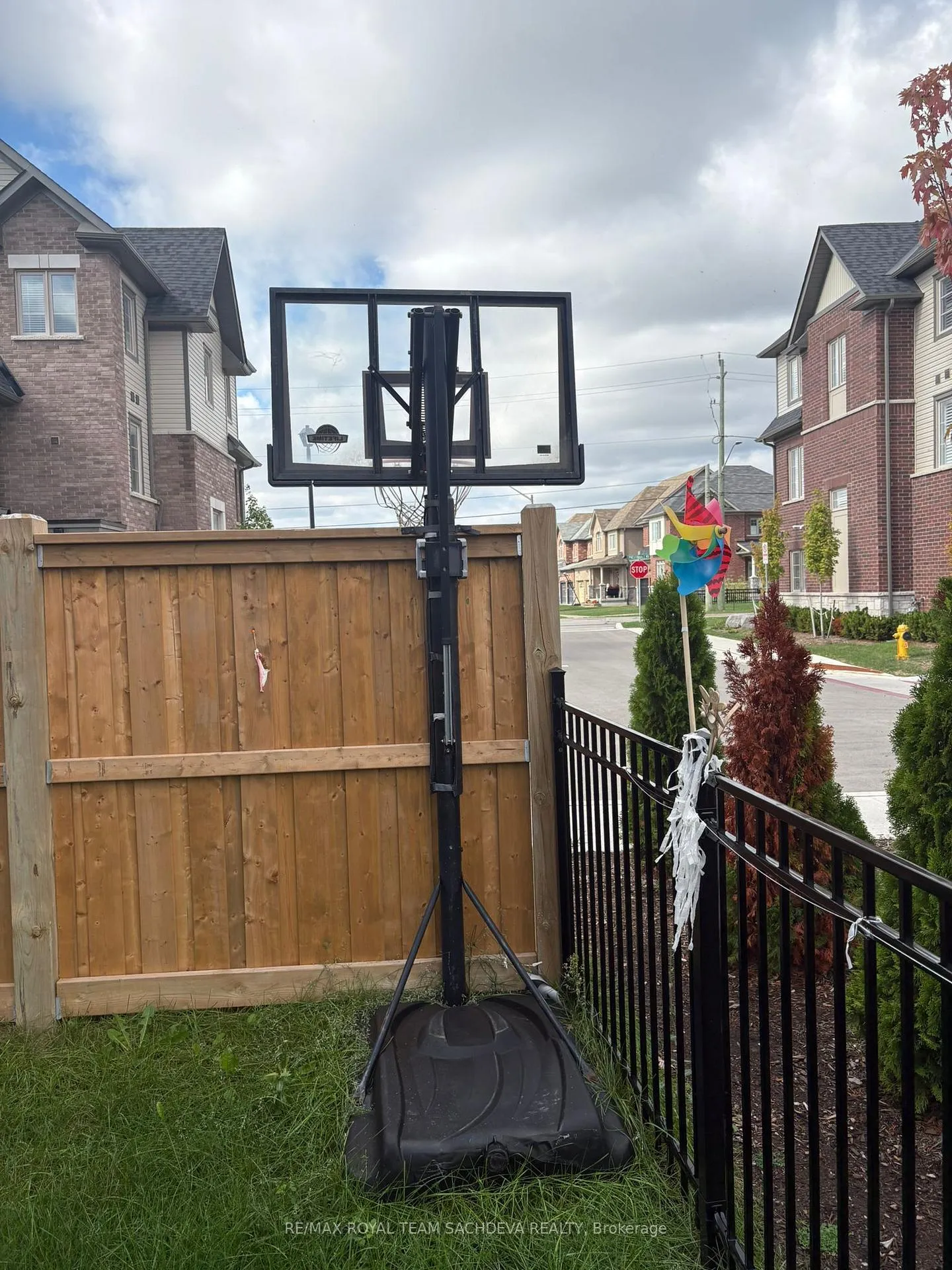 Photo 37 of 2 Malone Lane, Clarington, Courtice — HOMEH