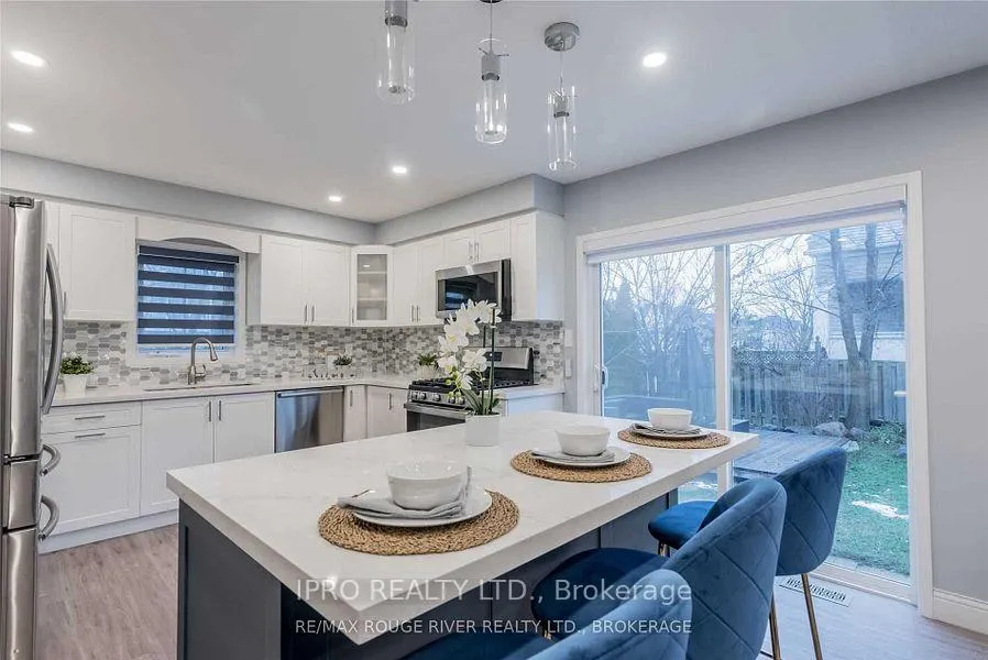 Photo 15 of 1222 Middlebury Avenue, Oshawa, Taunton — HOMEH