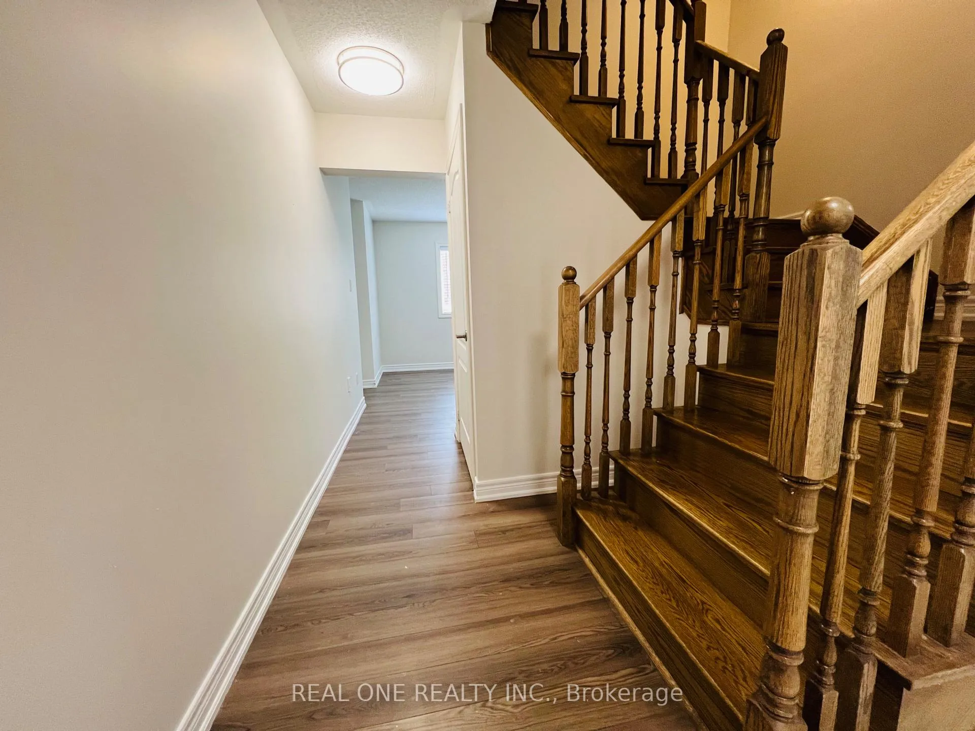 Photo 4 of 83 Roy Grove Way, Markham, Greensborough — HOMEH
