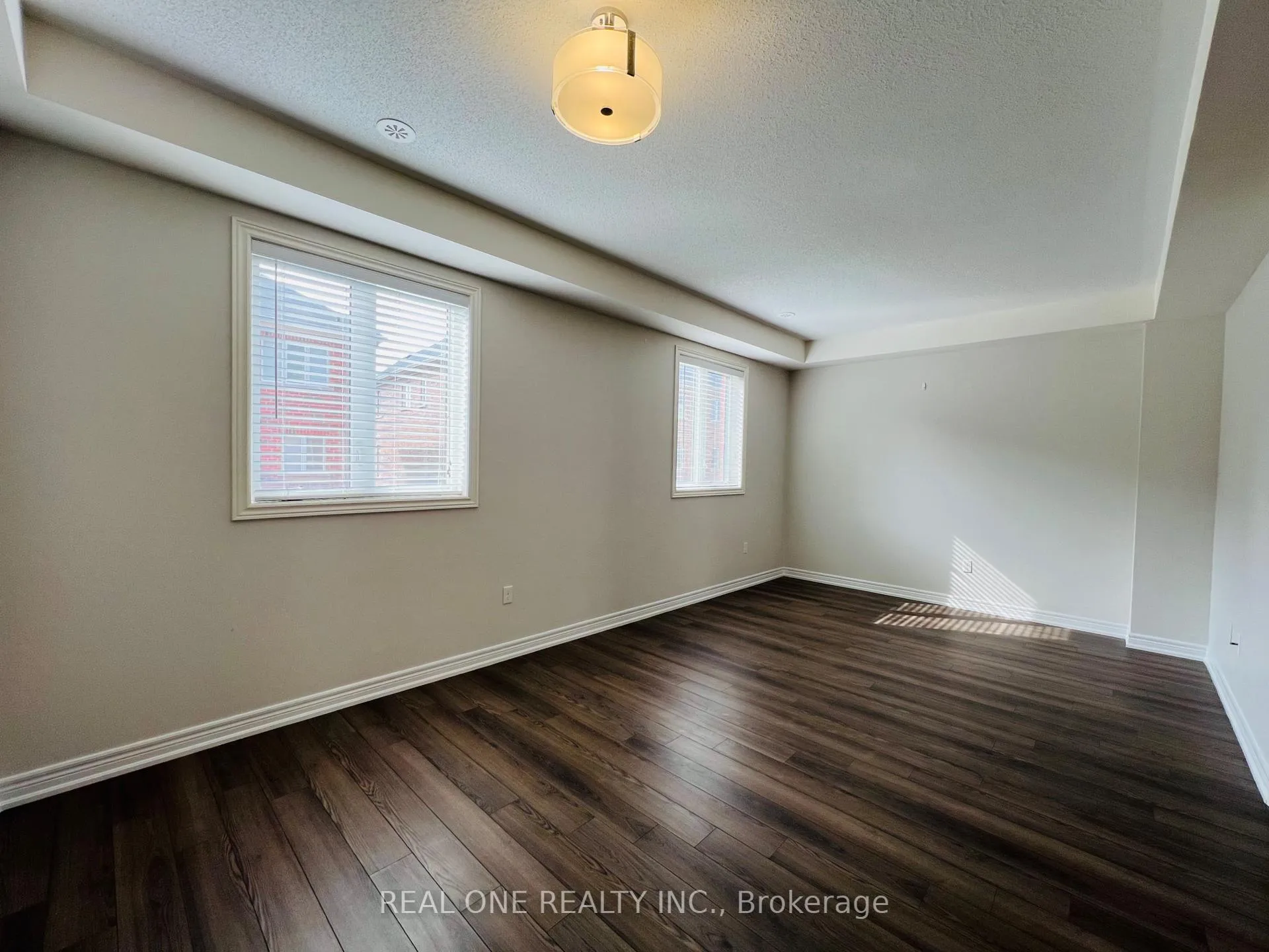 Photo 13 of 83 Roy Grove Way, Markham, Greensborough — HOMEH