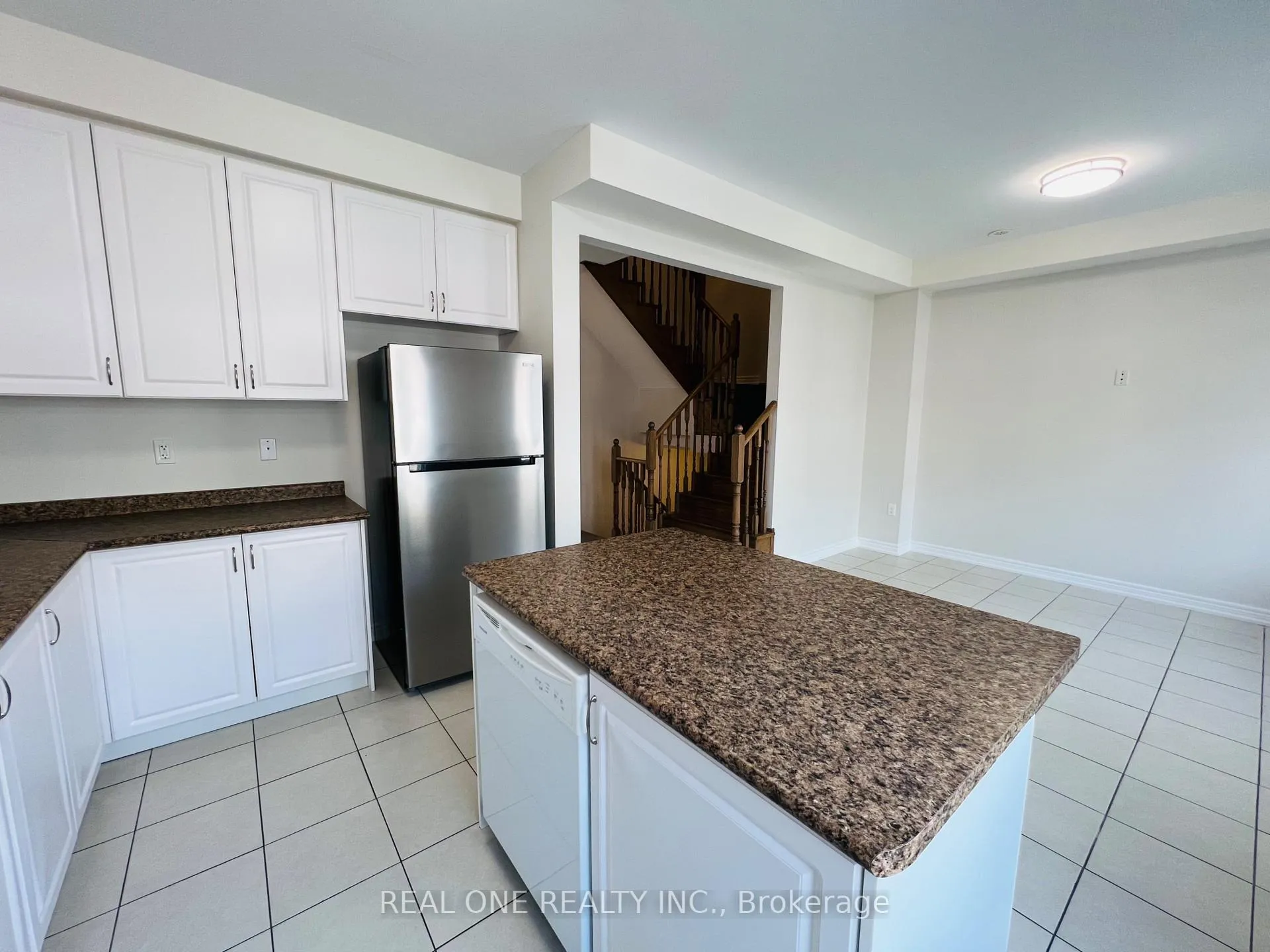 Photo 21 of 83 Roy Grove Way, Markham, Greensborough — HOMEH