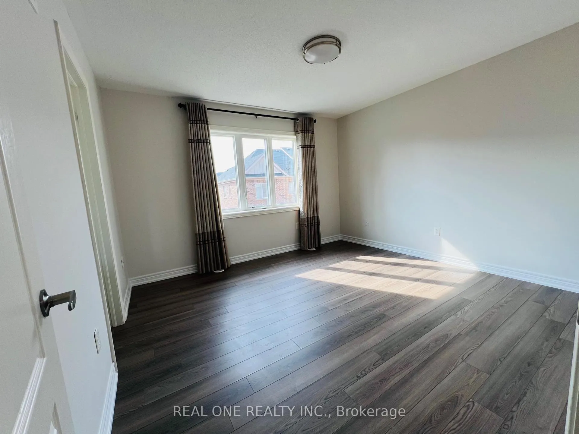 Photo 27 of 83 Roy Grove Way, Markham, Greensborough — HOMEH