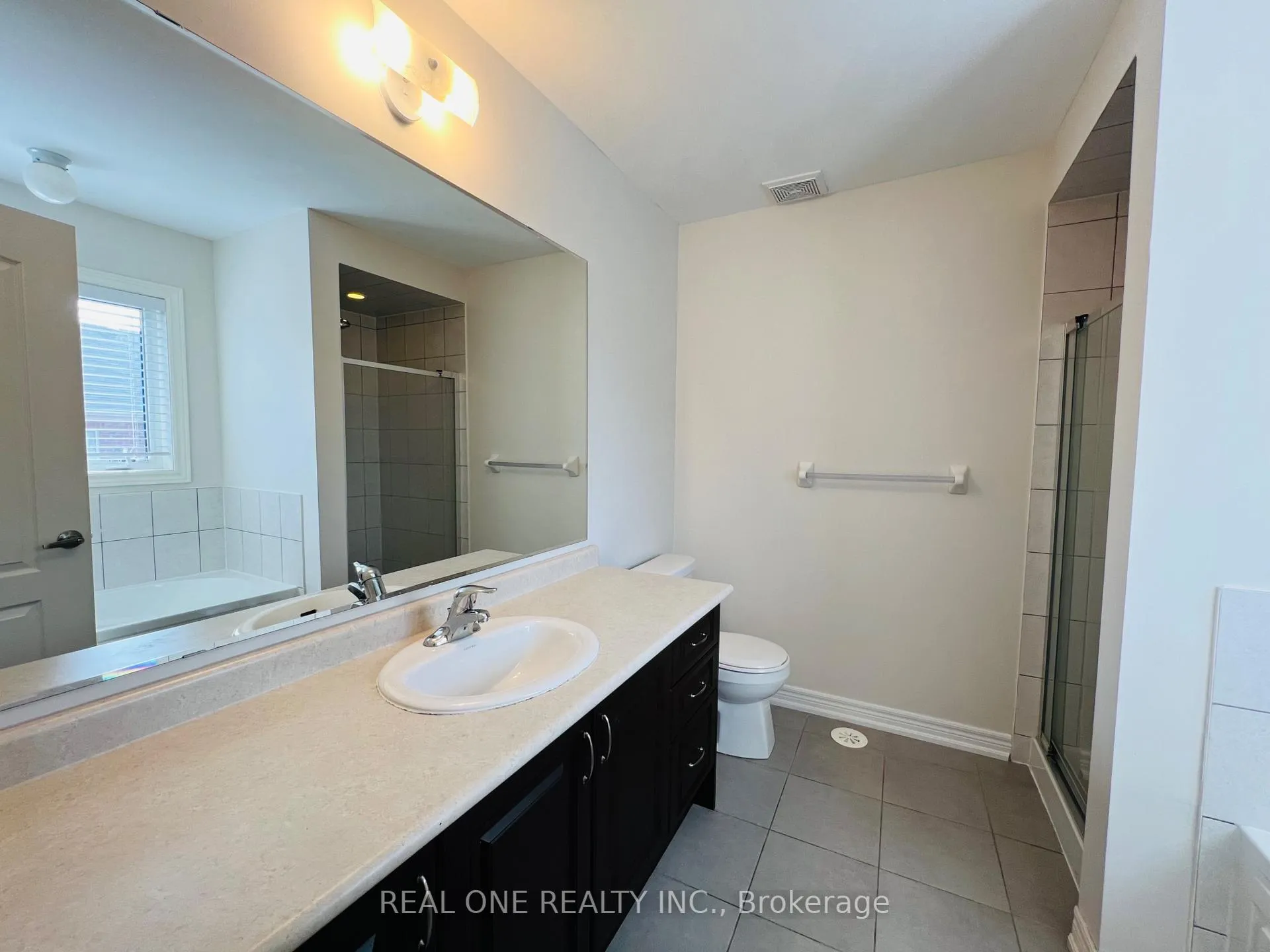 Photo 30 of 83 Roy Grove Way, Markham, Greensborough — HOMEH