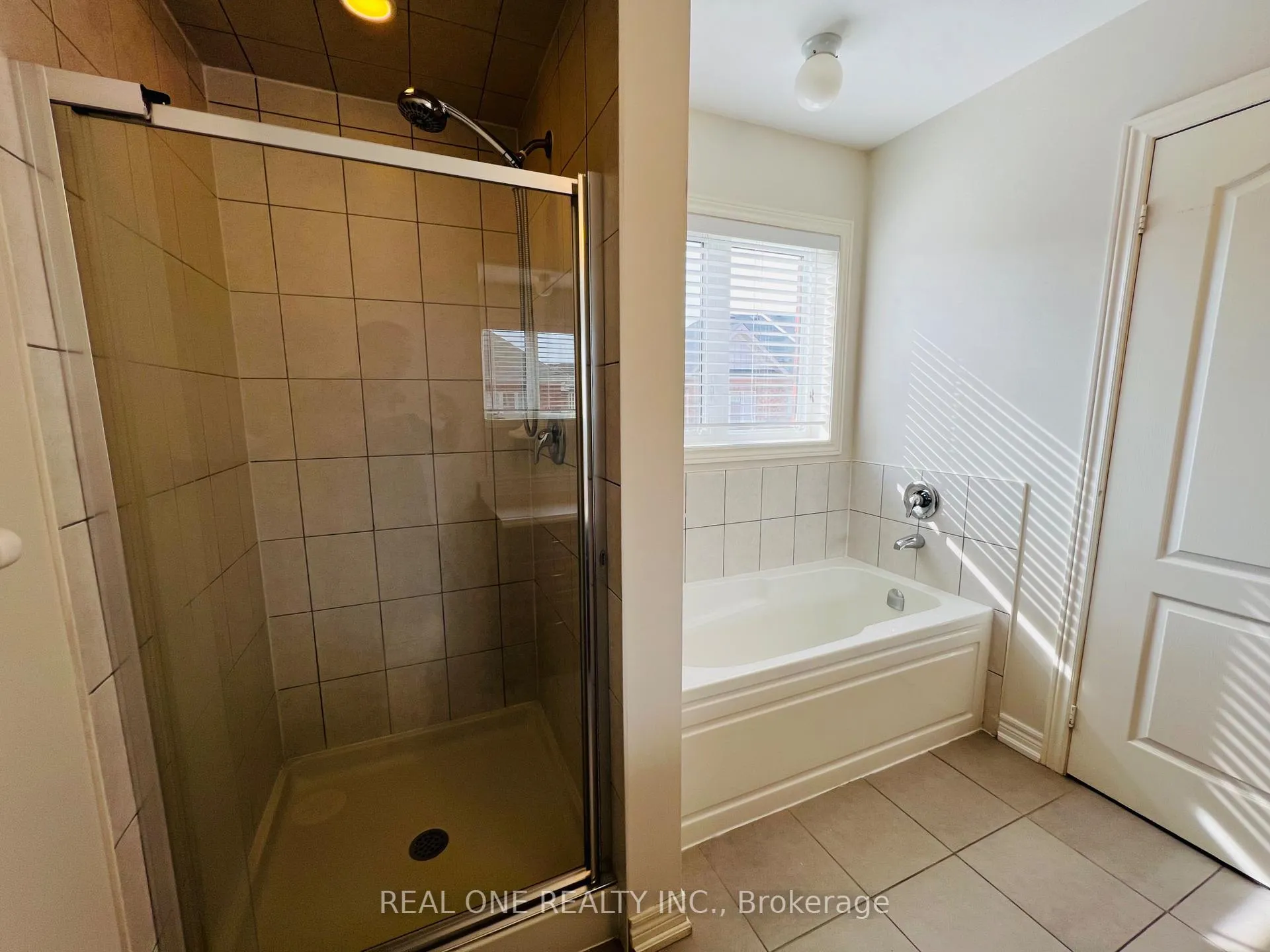 Photo 31 of 83 Roy Grove Way, Markham, Greensborough — HOMEH