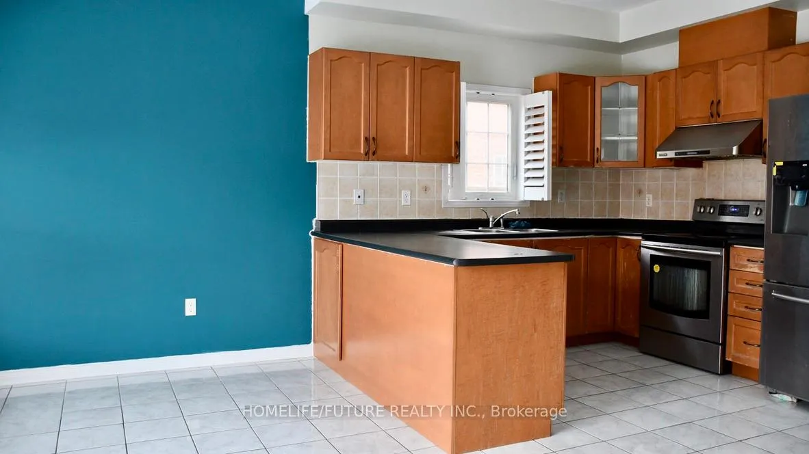 Photo 2 of 78 Jack Monkman Crescent, Markham, Cedarwood — HOMEH