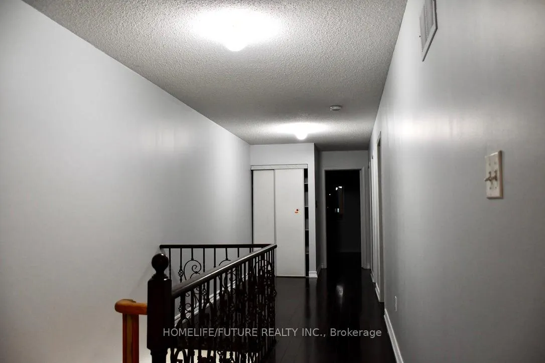 Photo 4 of 78 Jack Monkman Crescent, Markham, Cedarwood — HOMEH