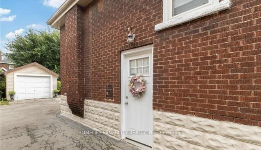Photo 13 of 150 Leinster Avenue N, Hamilton, Gibson — HOMEH