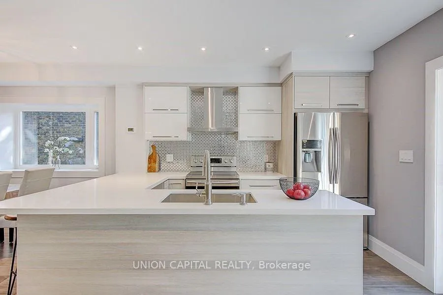 Photo 6 of 10 Beck Avenue, Toronto, East End-Danforth — HOMEH