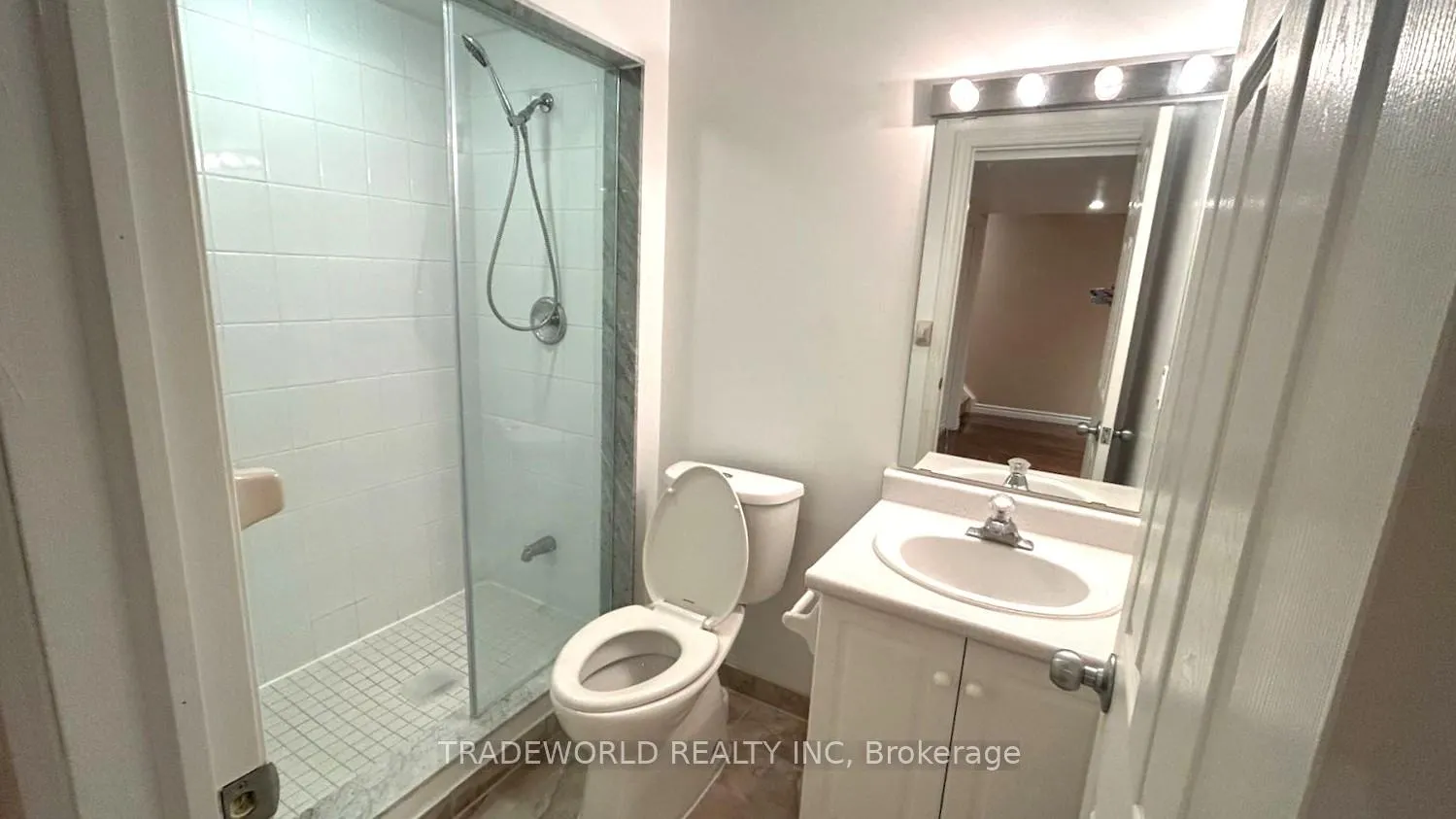 Photo 15 of 145 Sunway Square, Markham, Raymerville — HOMEH