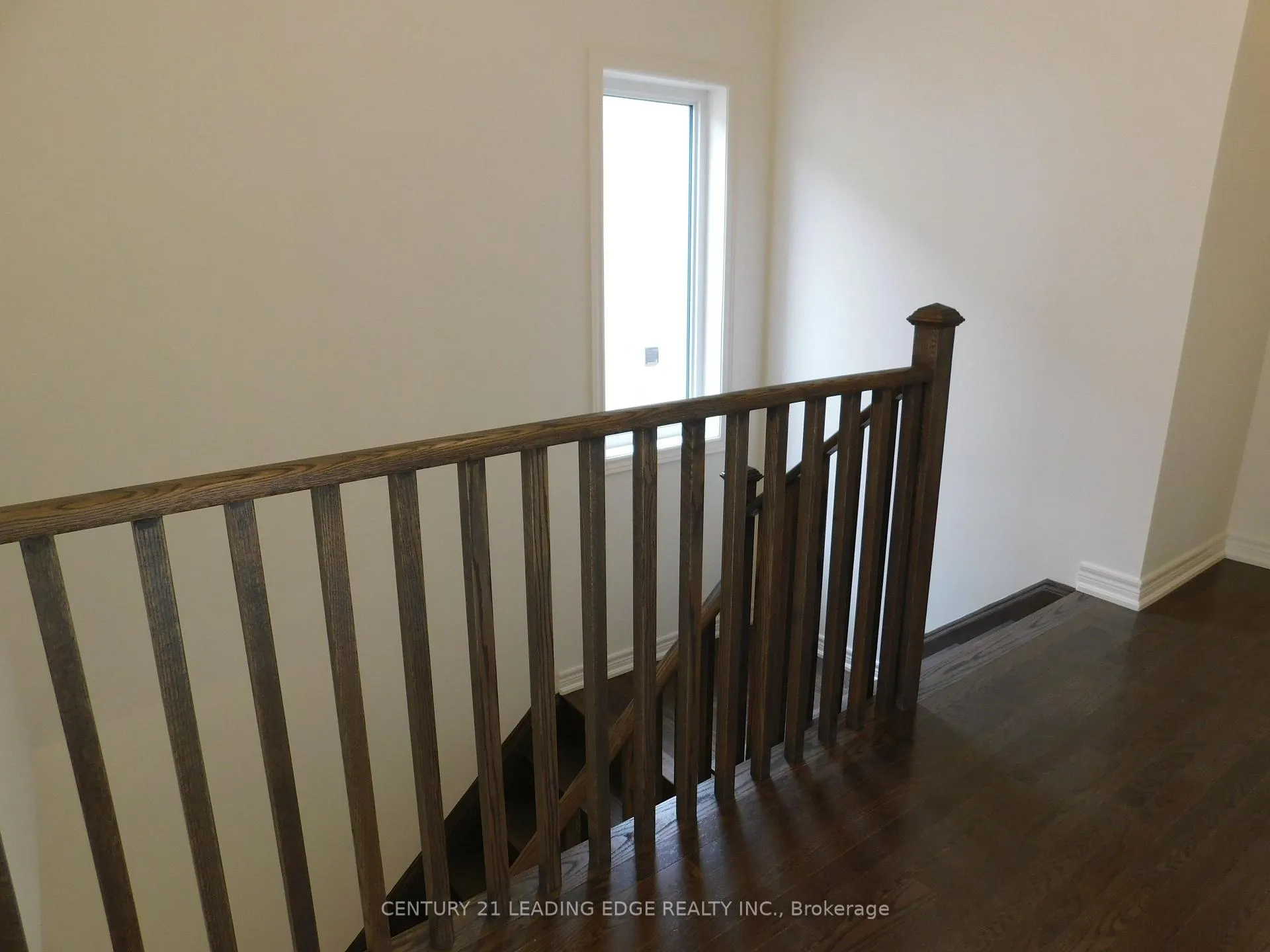 Photo 6 of 18 Conarty Crescent, Whitby, Rural Whitby — HOMEH