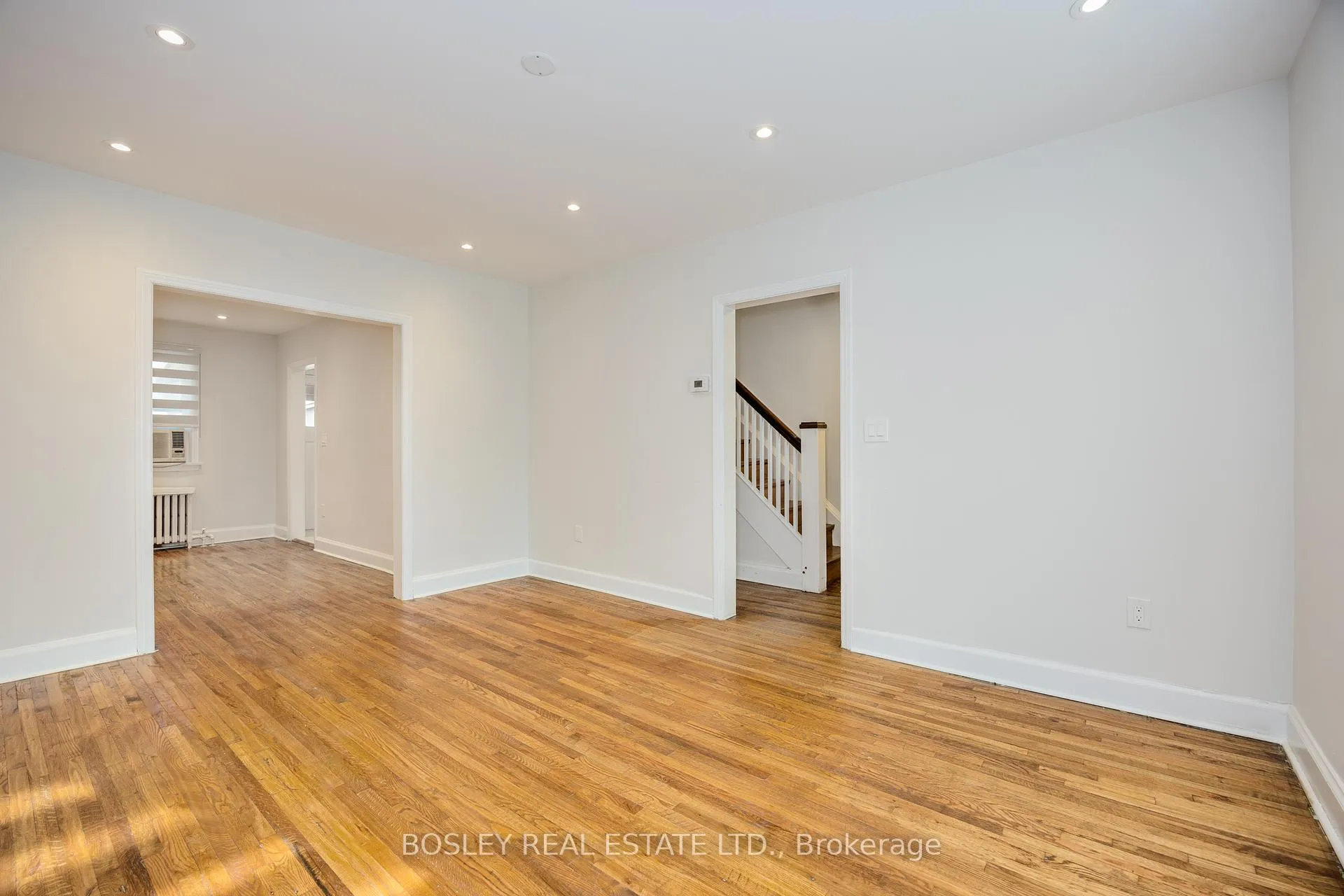 Photo 6 of 382 Merton Street, Toronto, Mount Pleasant East — HOMEH