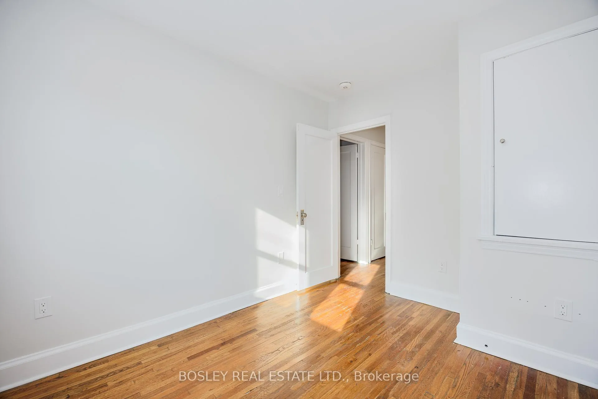 Photo 24 of 382 Merton Street, Toronto, Mount Pleasant East — HOMEH
