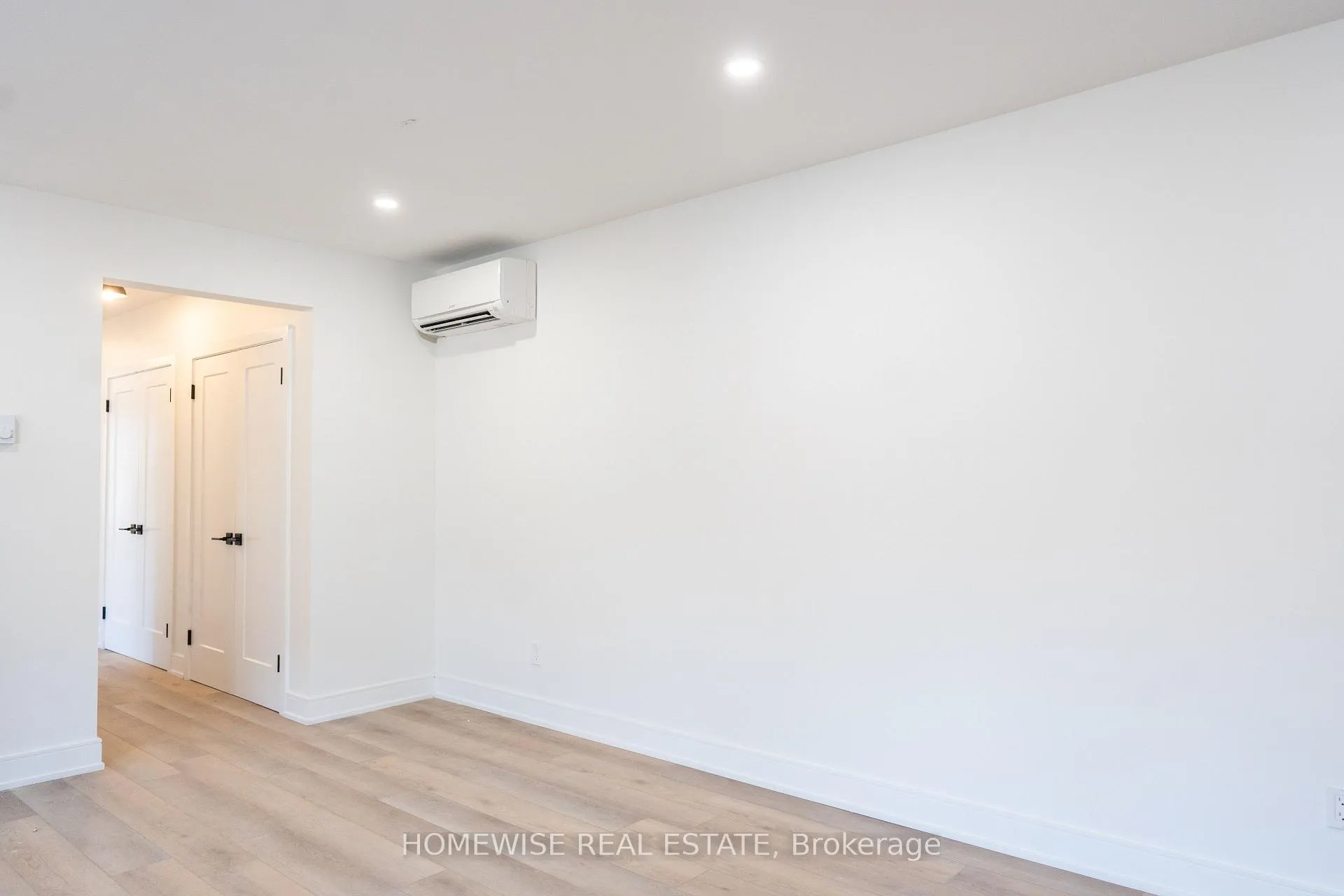 Photo 12 of Unit 1, 383 Spadina Road, Toronto, Casa Loma — HOMEH