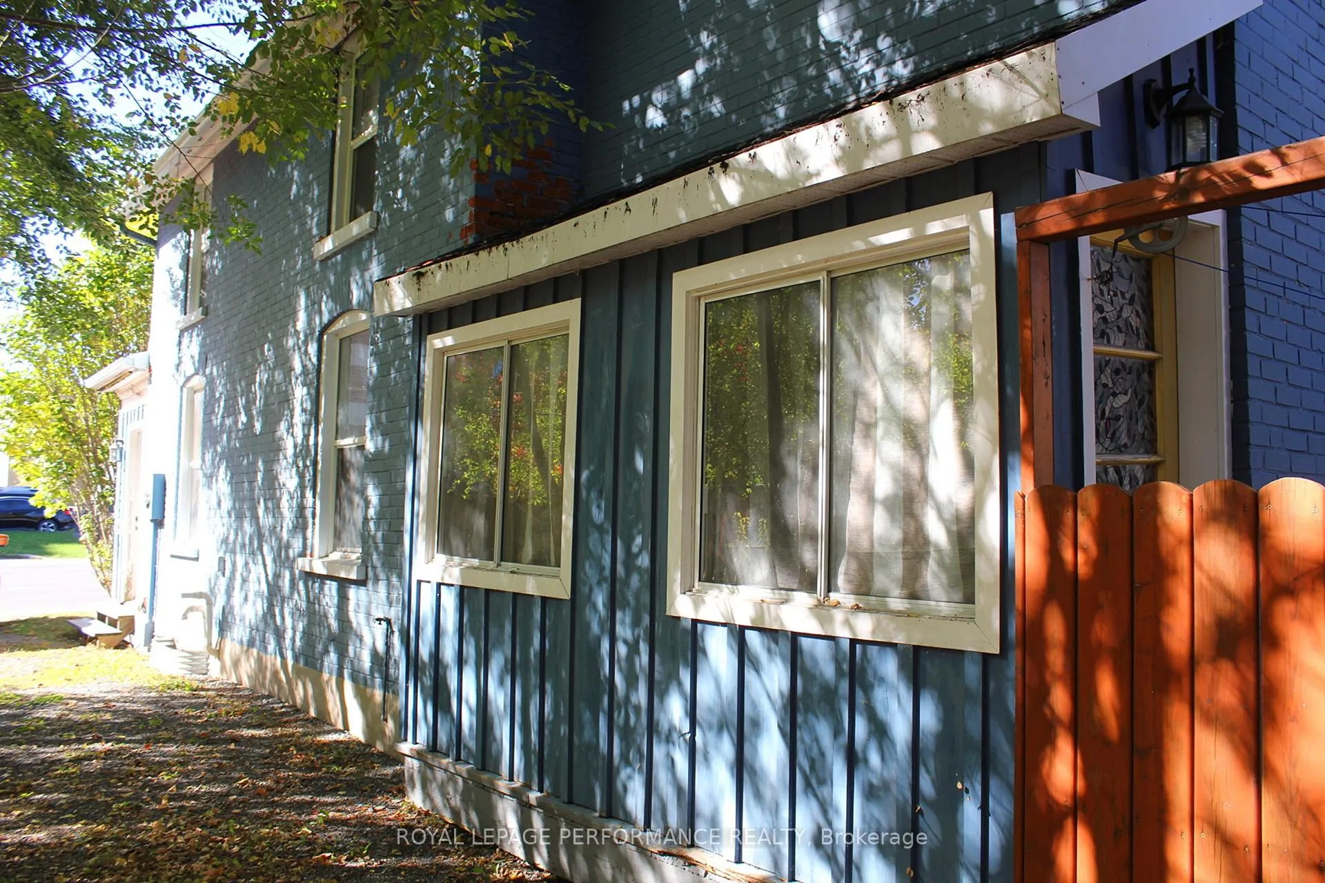 Photo 13 of 125 Augustus Street S, Cornwall — HOMEH