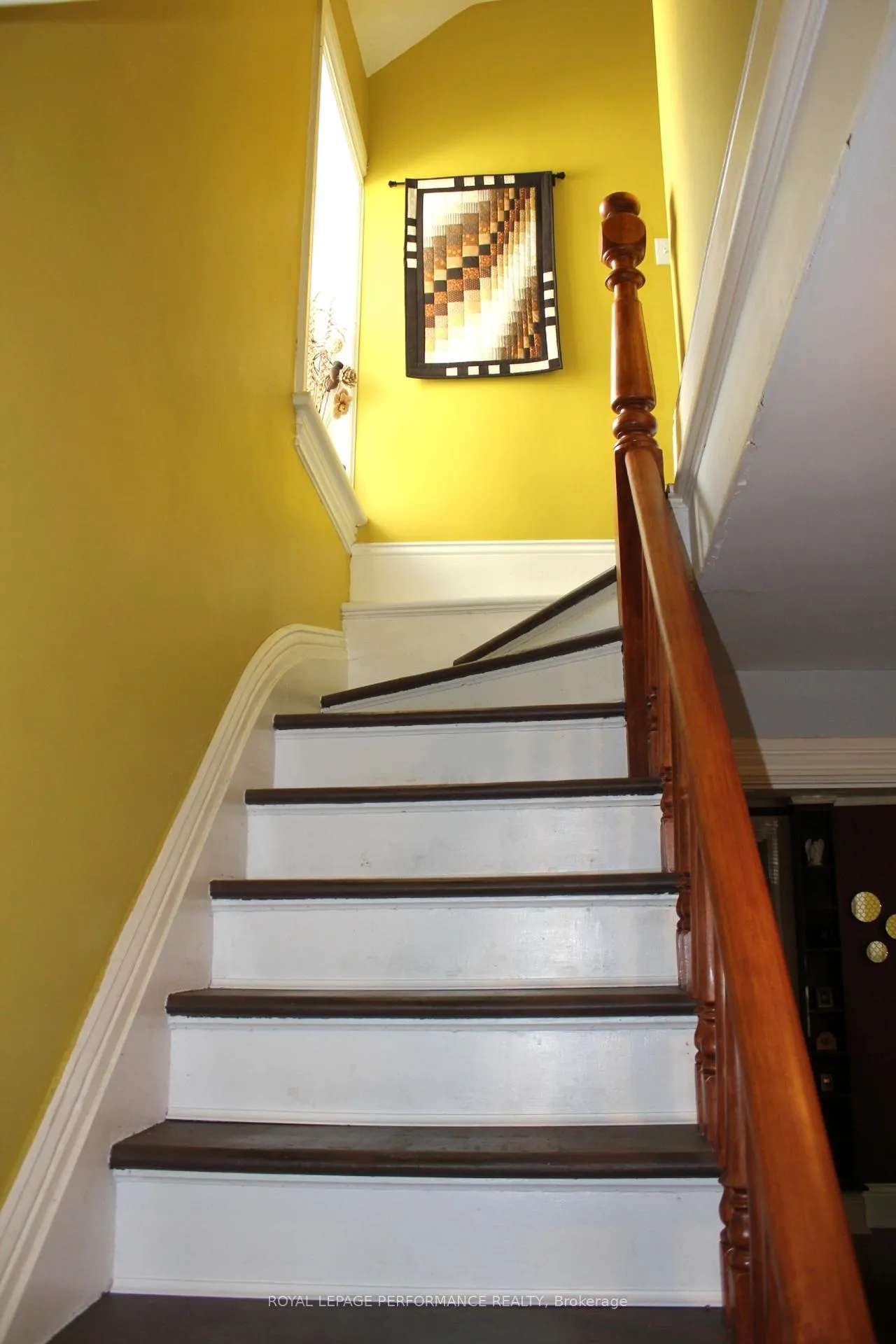 Photo 30 of 125 Augustus Street S, Cornwall — HOMEH