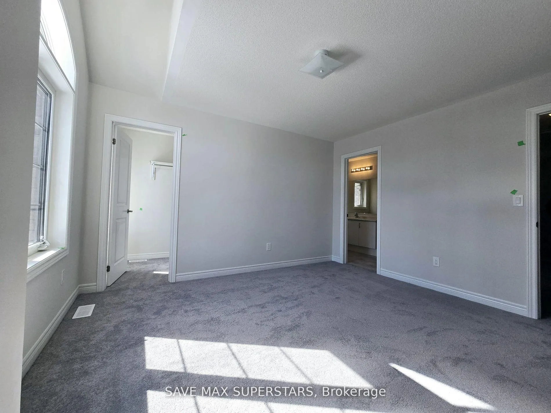 Photo 23 of 1441 Davis loop Circle, Innisfil, Lefroy — HOMEH