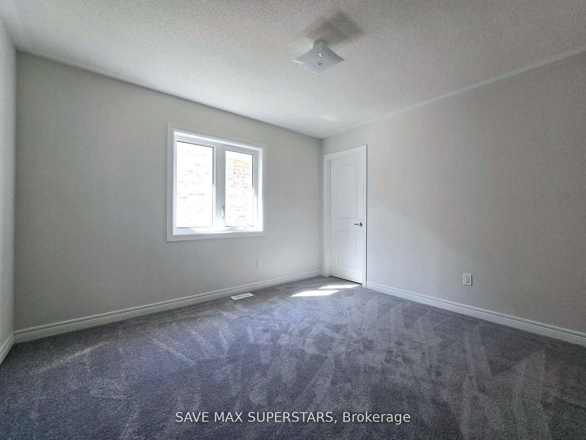 Photo 26 of 1441 Davis loop Circle, Innisfil, Lefroy — HOMEH