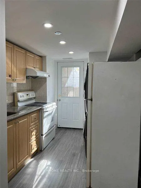 Photo 3 of Unit Bsmt, 12 Glasgow Street, Toronto, Kensington-Chinatown — HOMEH