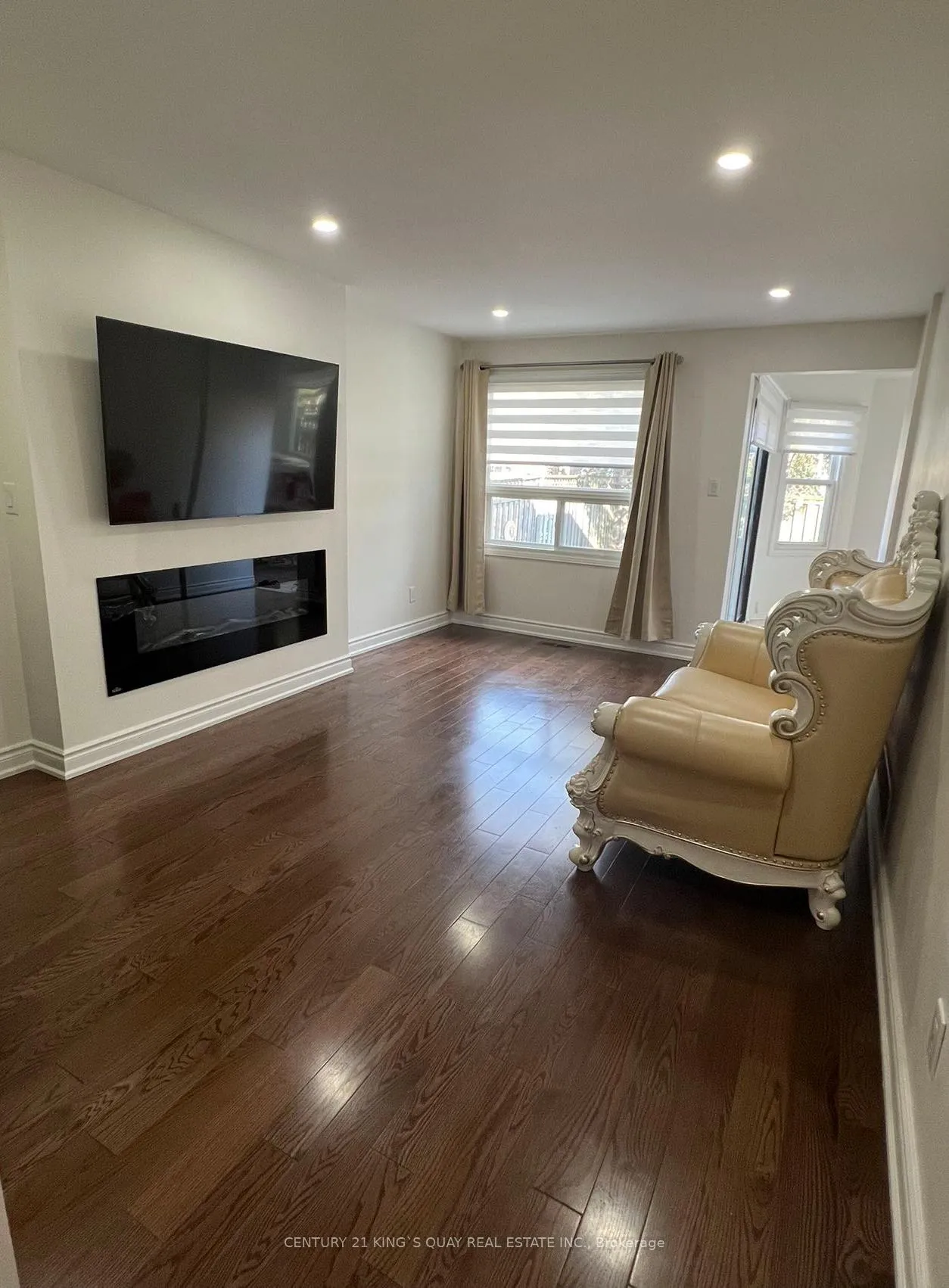 Photo 10 of 75 Cairns Drive, Markham, Raymerville — HOMEH