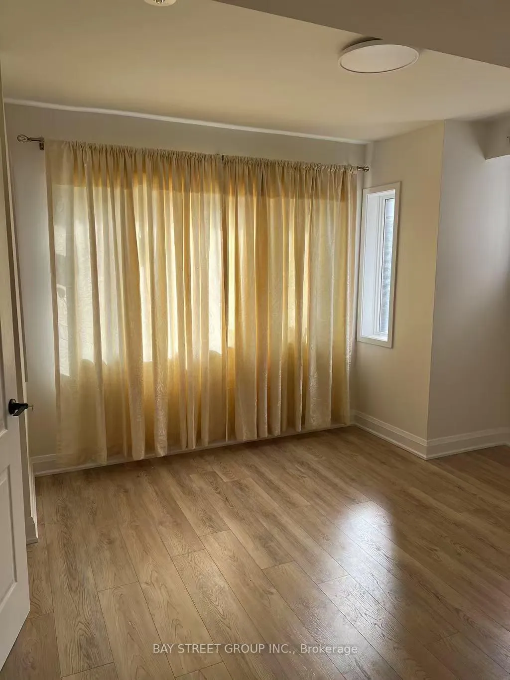 Photo 4 of Unit Ground FL, 16 Rusholme Road, Toronto, Little Portugal — HOMEH
