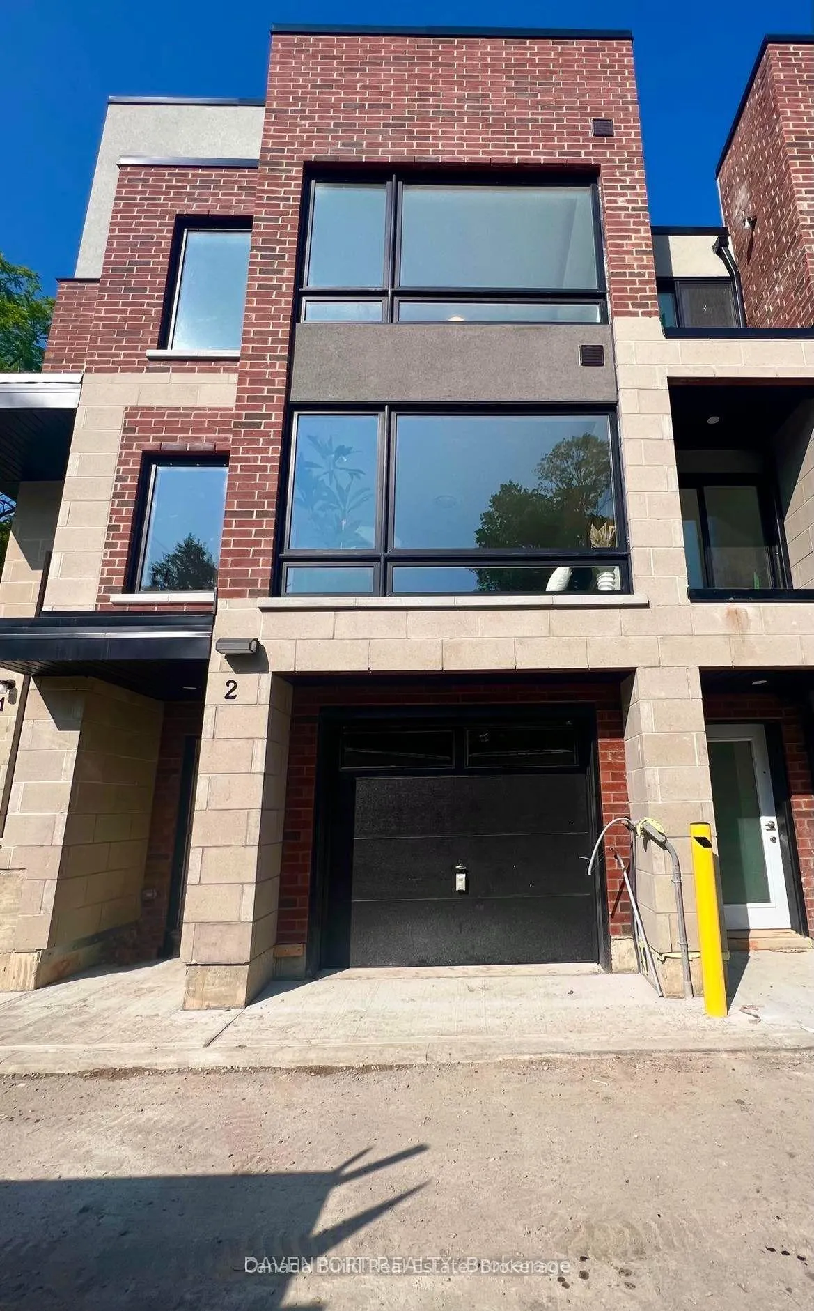 Photo 2 of Unit 2, 183 Victoria Street N, Kitchener — HOMEH