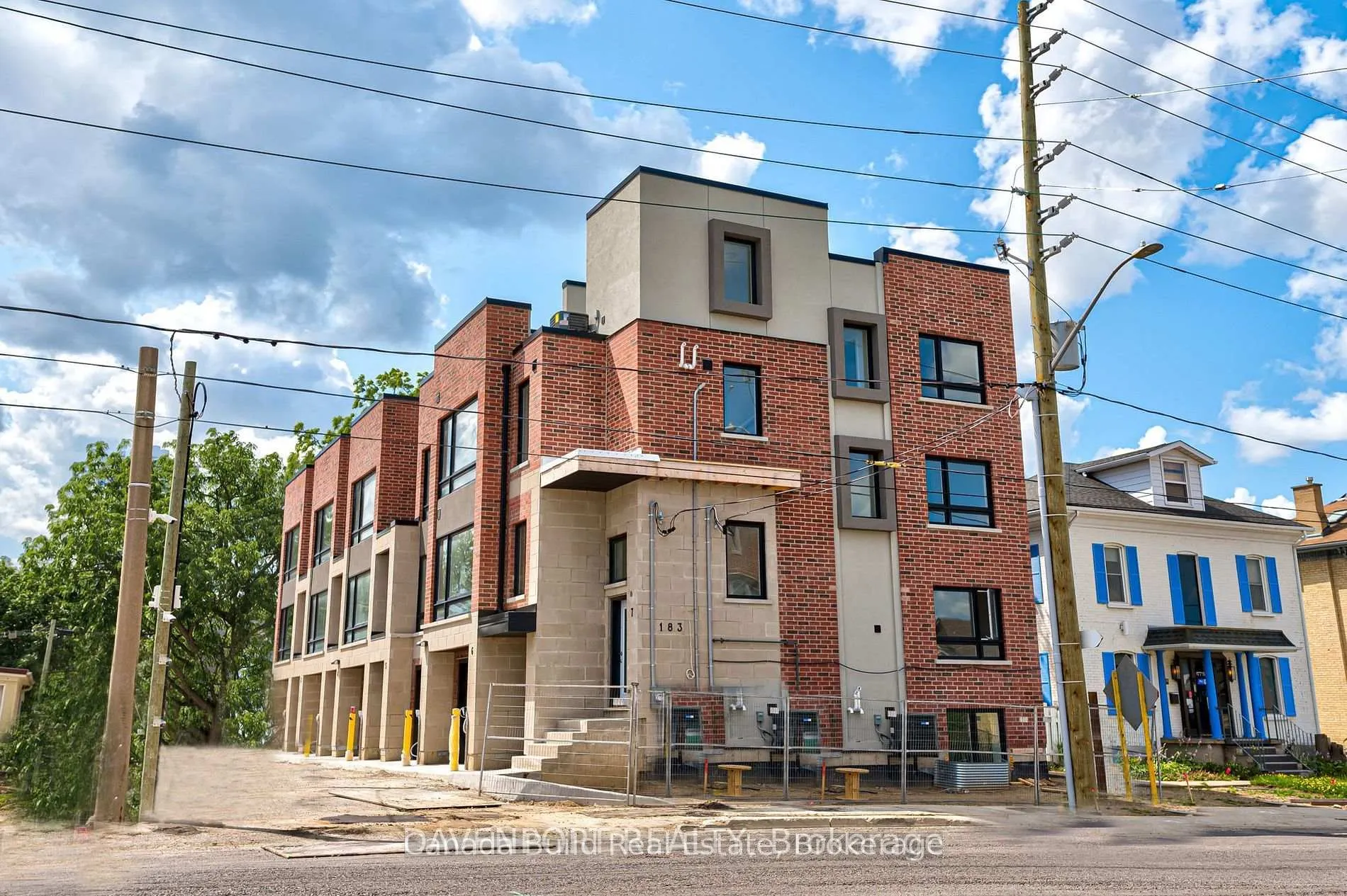 Photo 3 of Unit 2, 183 Victoria Street N, Kitchener — HOMEH