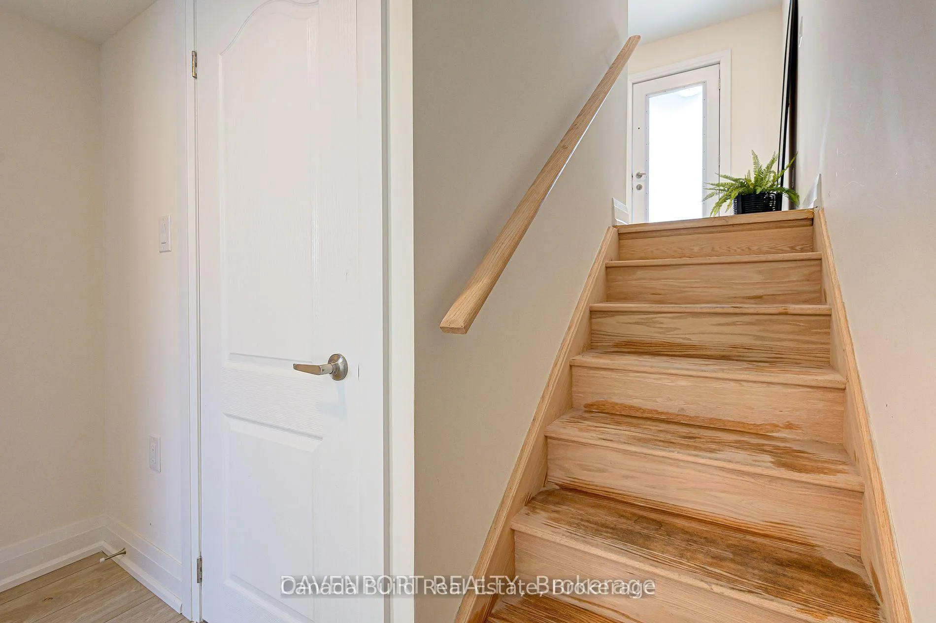 Photo 19 of Unit 2, 183 Victoria Street N, Kitchener — HOMEH