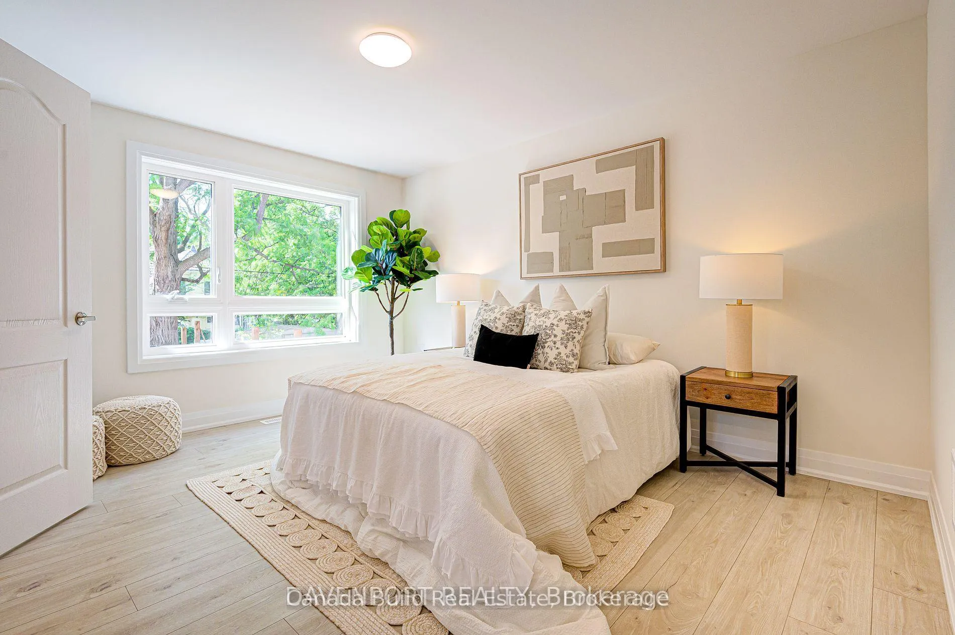 Photo 31 of Unit 2, 183 Victoria Street N, Kitchener — HOMEH