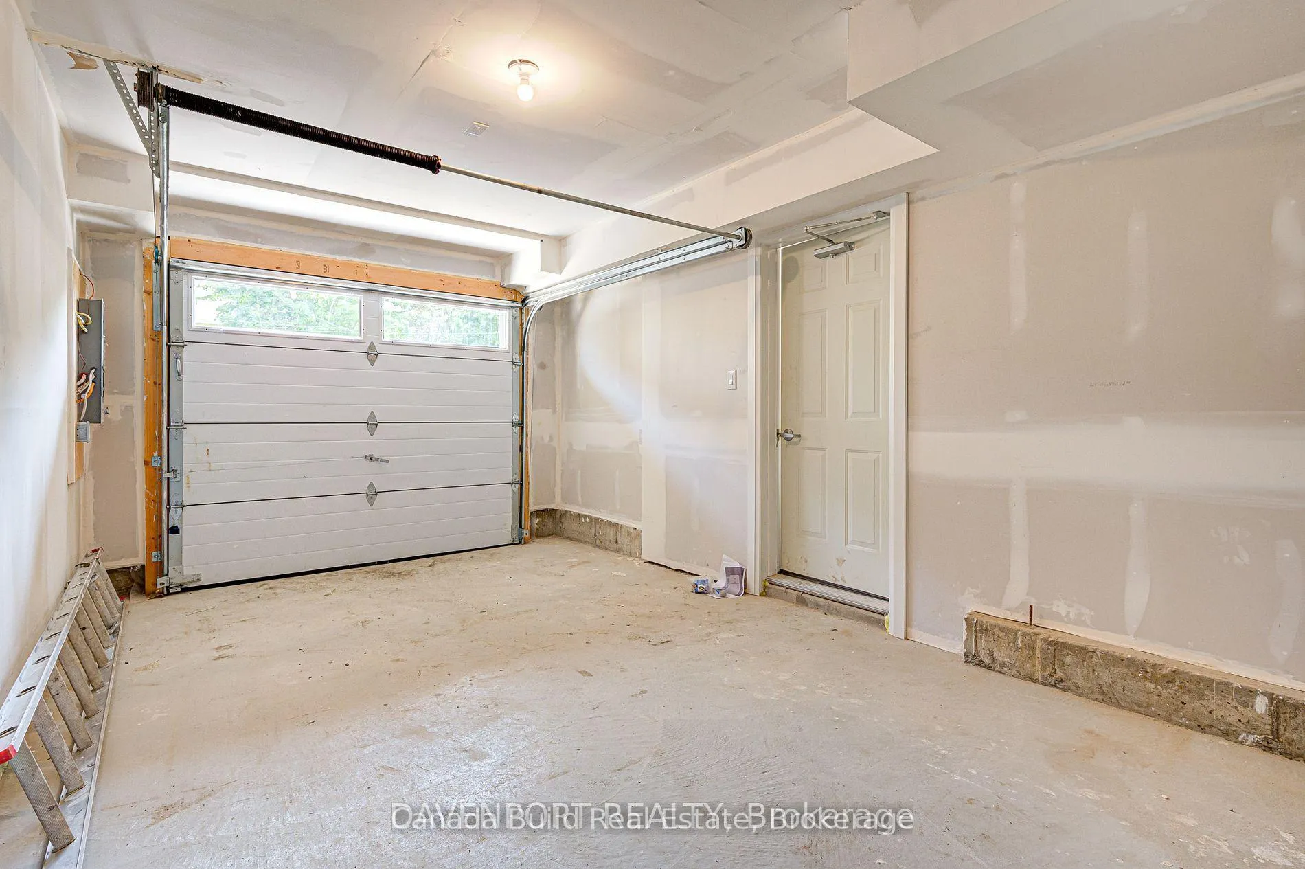 Photo 36 of Unit 2, 183 Victoria Street N, Kitchener — HOMEH