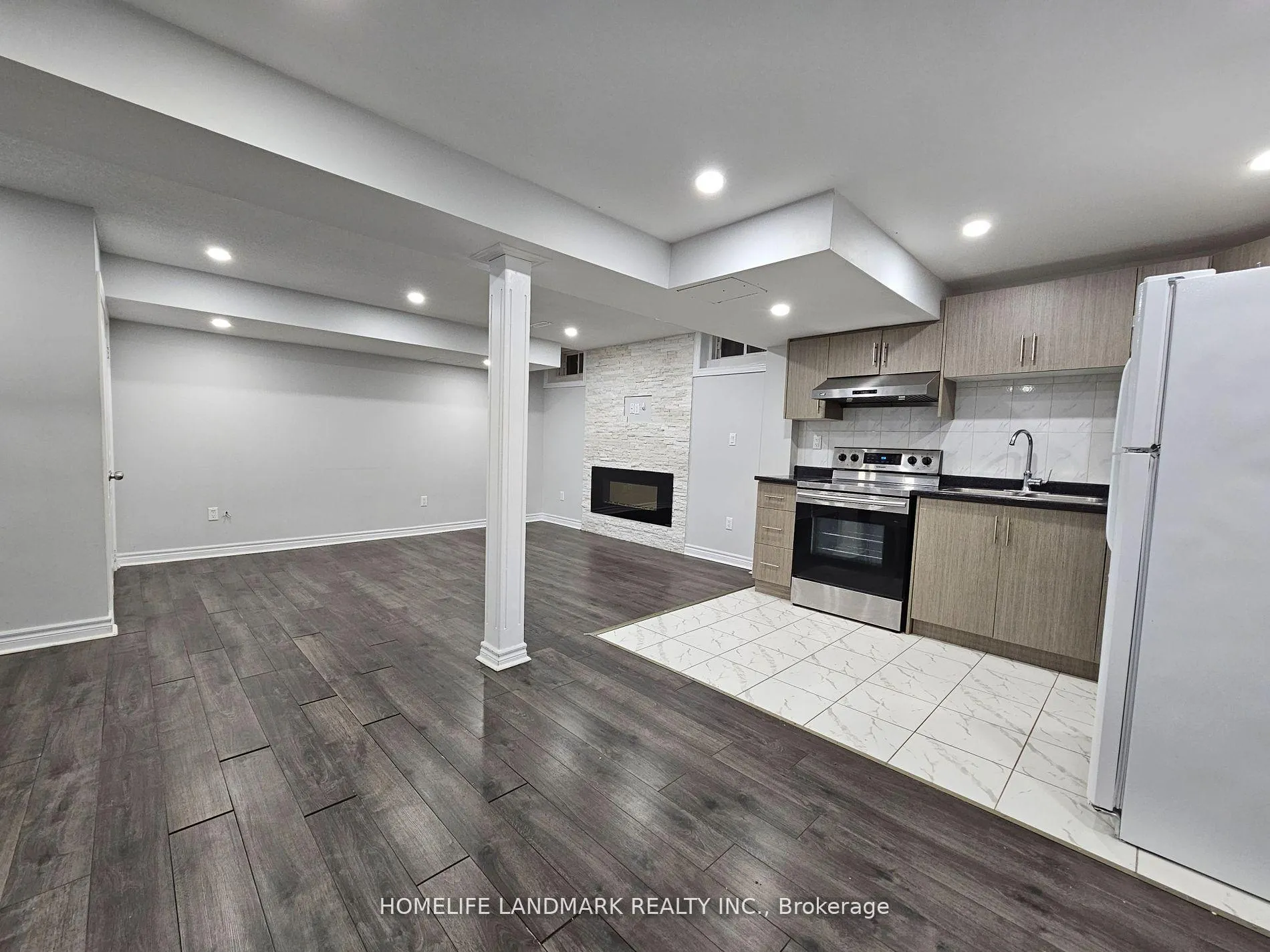 Photo 3 of Unit BSMT, 35 Geddington Crescent, Markham, Box Grove — HOMEH